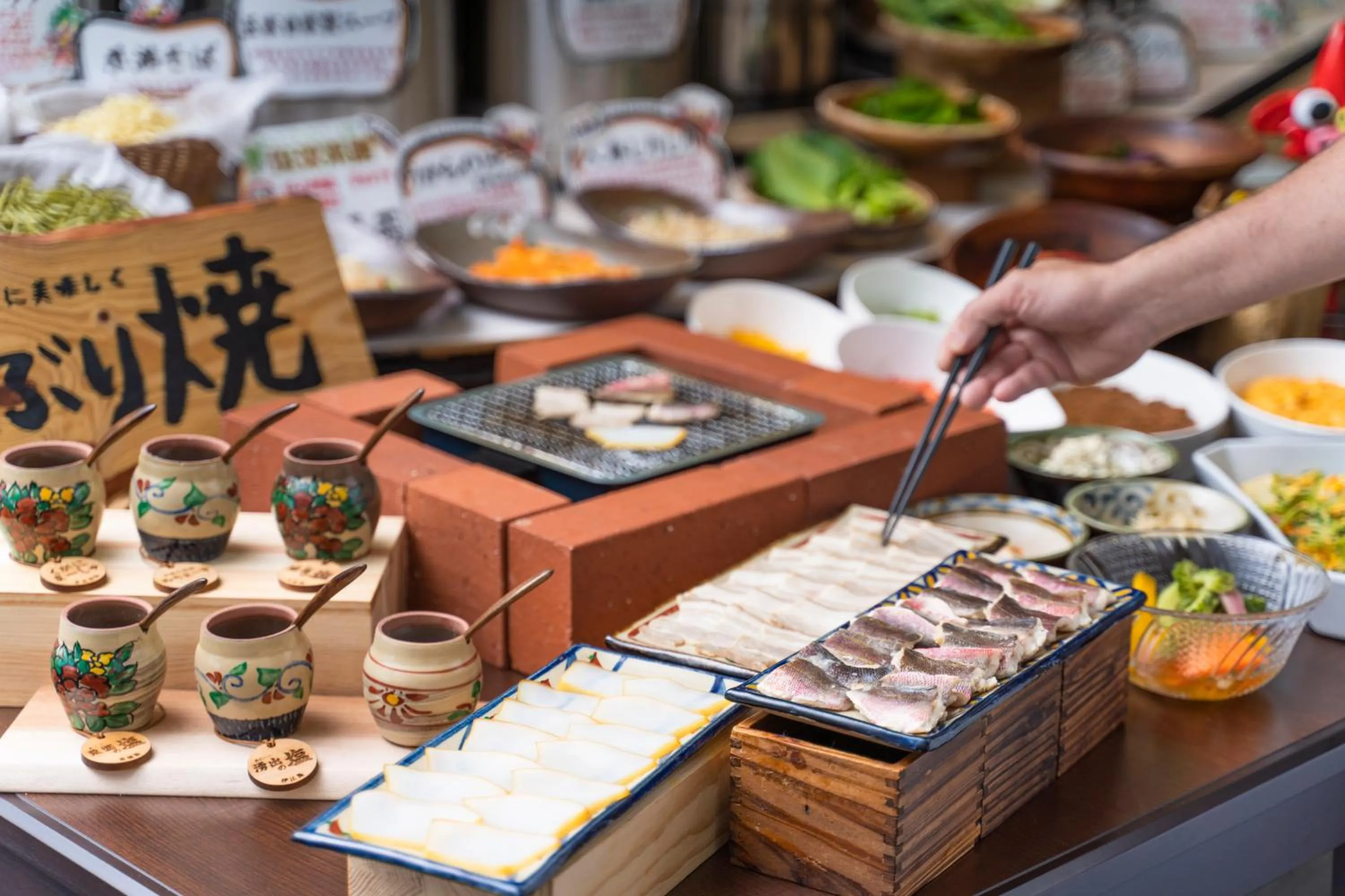 Restaurant/places to eat in Hotel Ocean