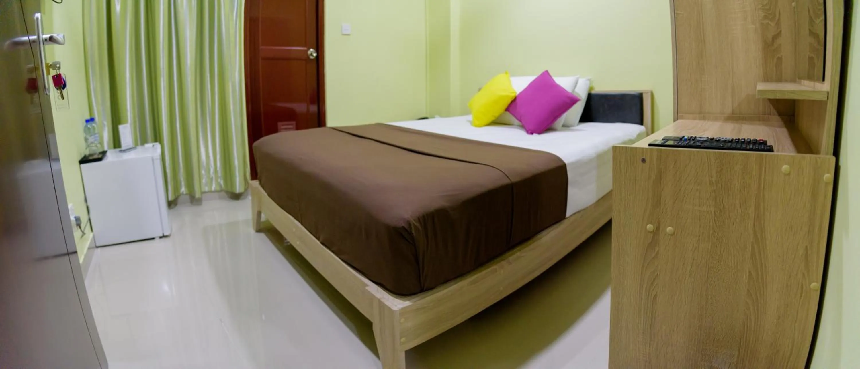 Bed in Tourist Inn