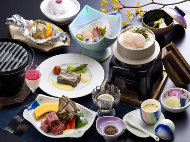 Food in Toya Kanko Hotel