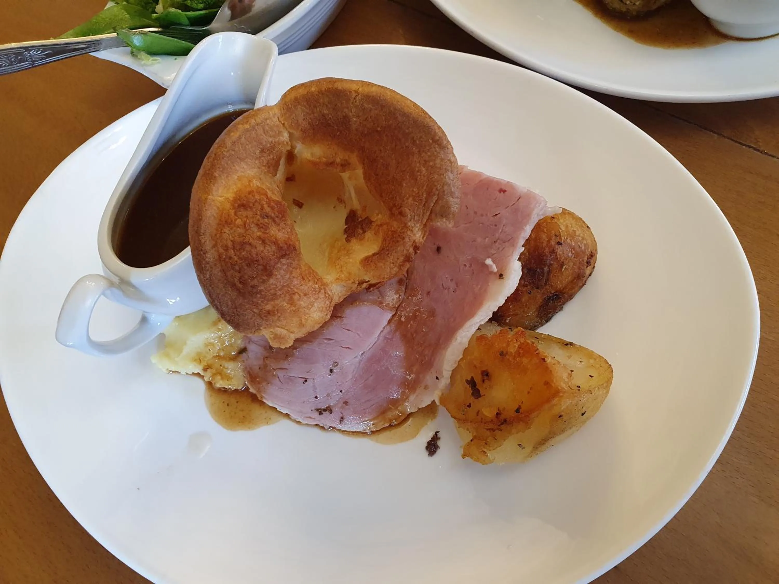 Dinner in Gwesty'r Marine Hotel & Spa