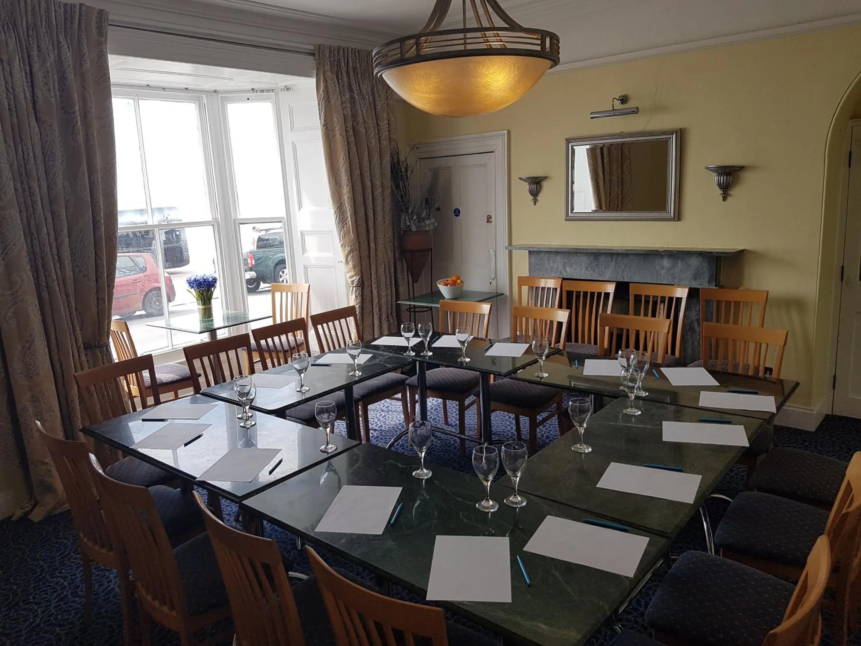 Coffee/tea facilities in Gwesty'r Marine Hotel & Spa