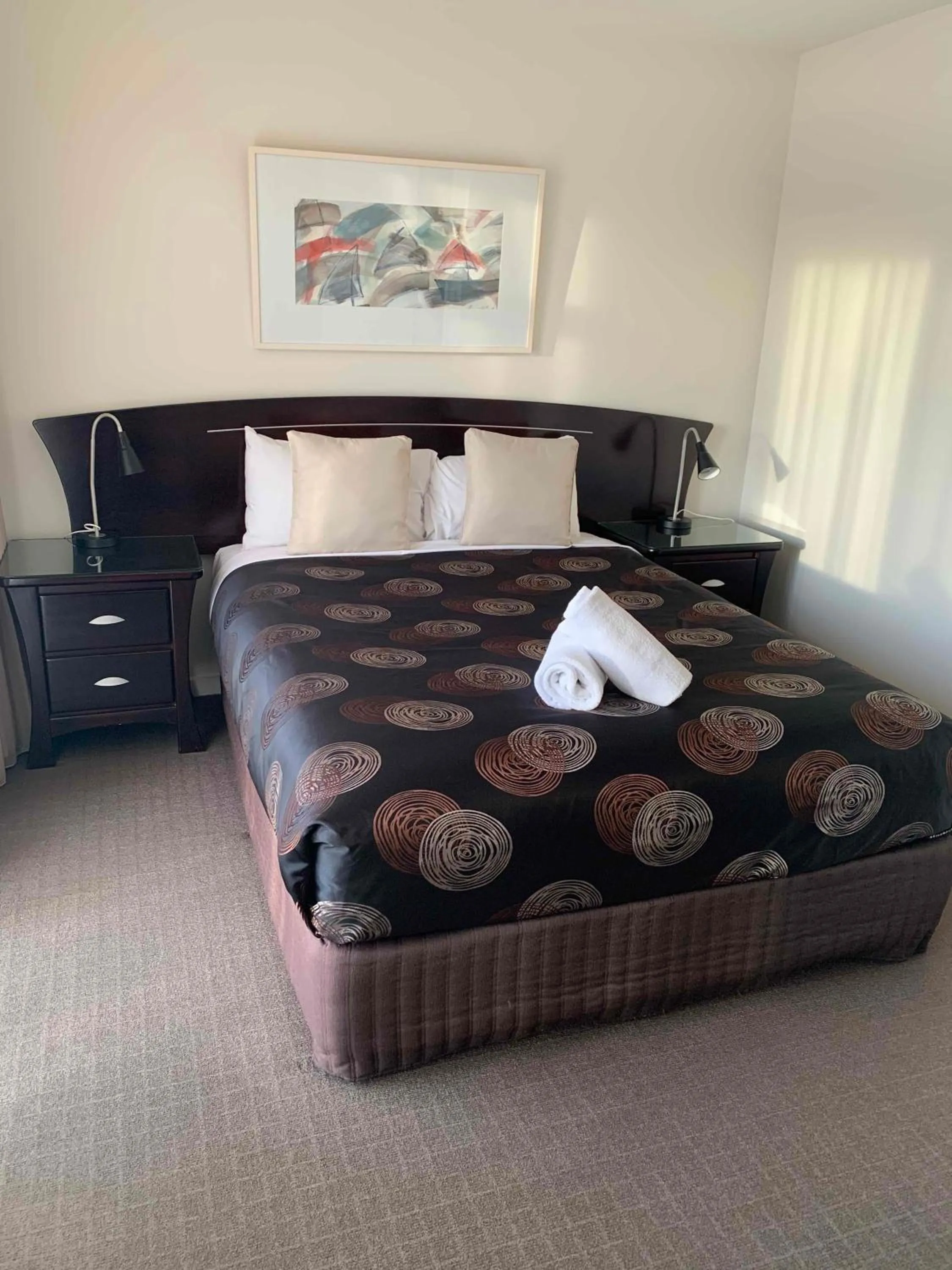 Bed in Port Campbell Parkview Motel & Apartments