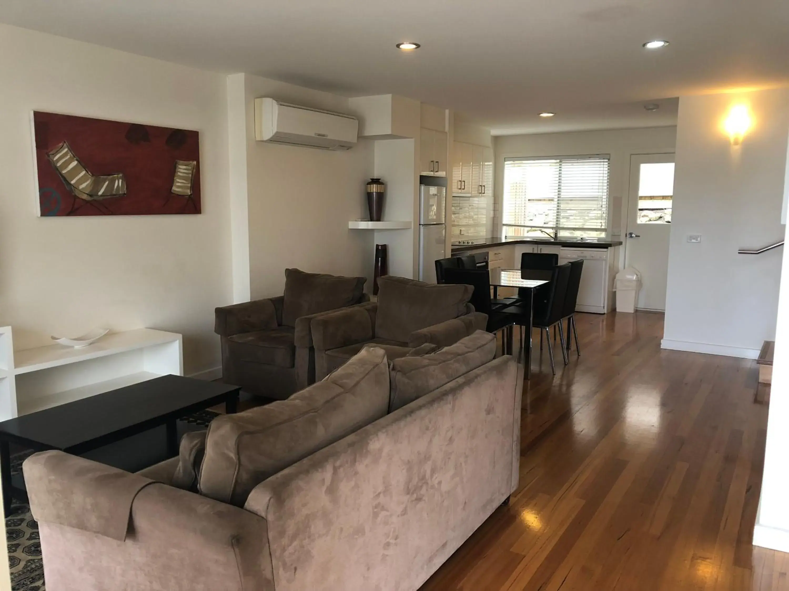 Deluxe One-Bedroom Apartment in Port Campbell Parkview Motel & Apartments Deluxe One-Bedroom Apartment in Port Campbell Parkview Motel & Apartments