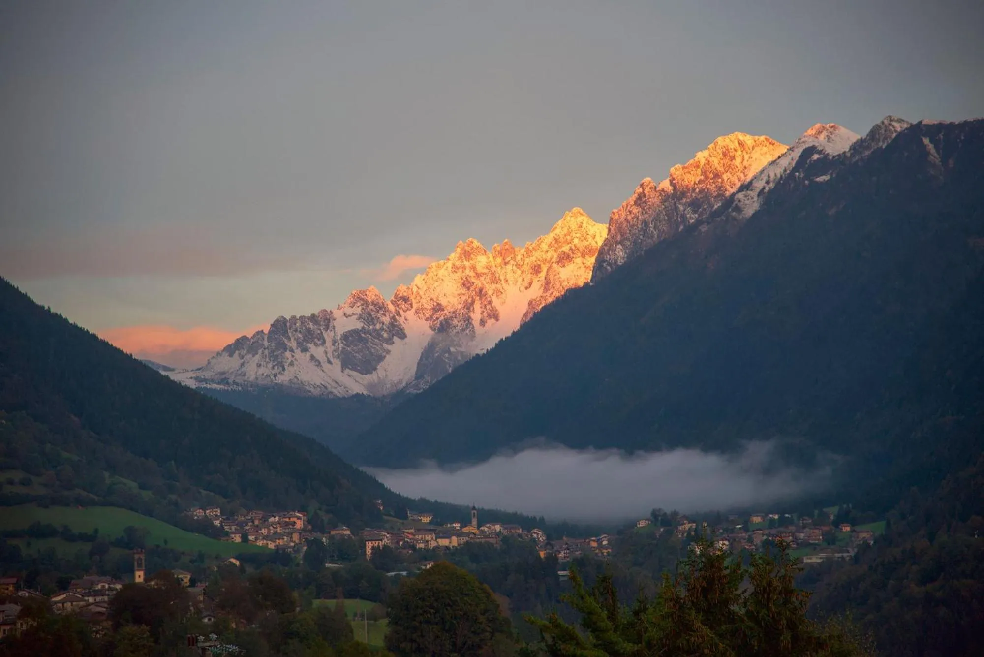 Natural landscape in Alpen Chalet - Charme Mountain Hotel -