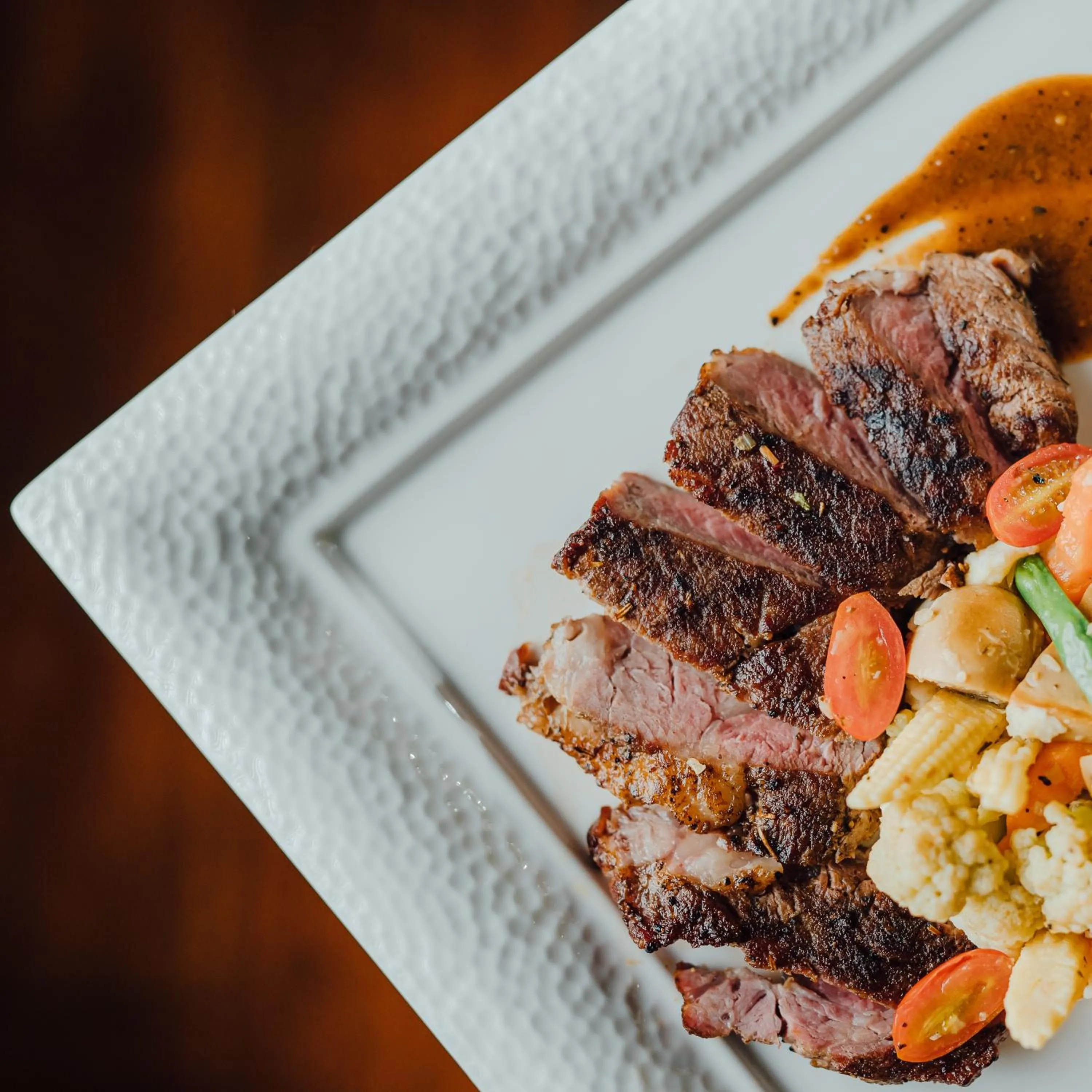 Food and drinks in The Peninsula Chittagong Limited