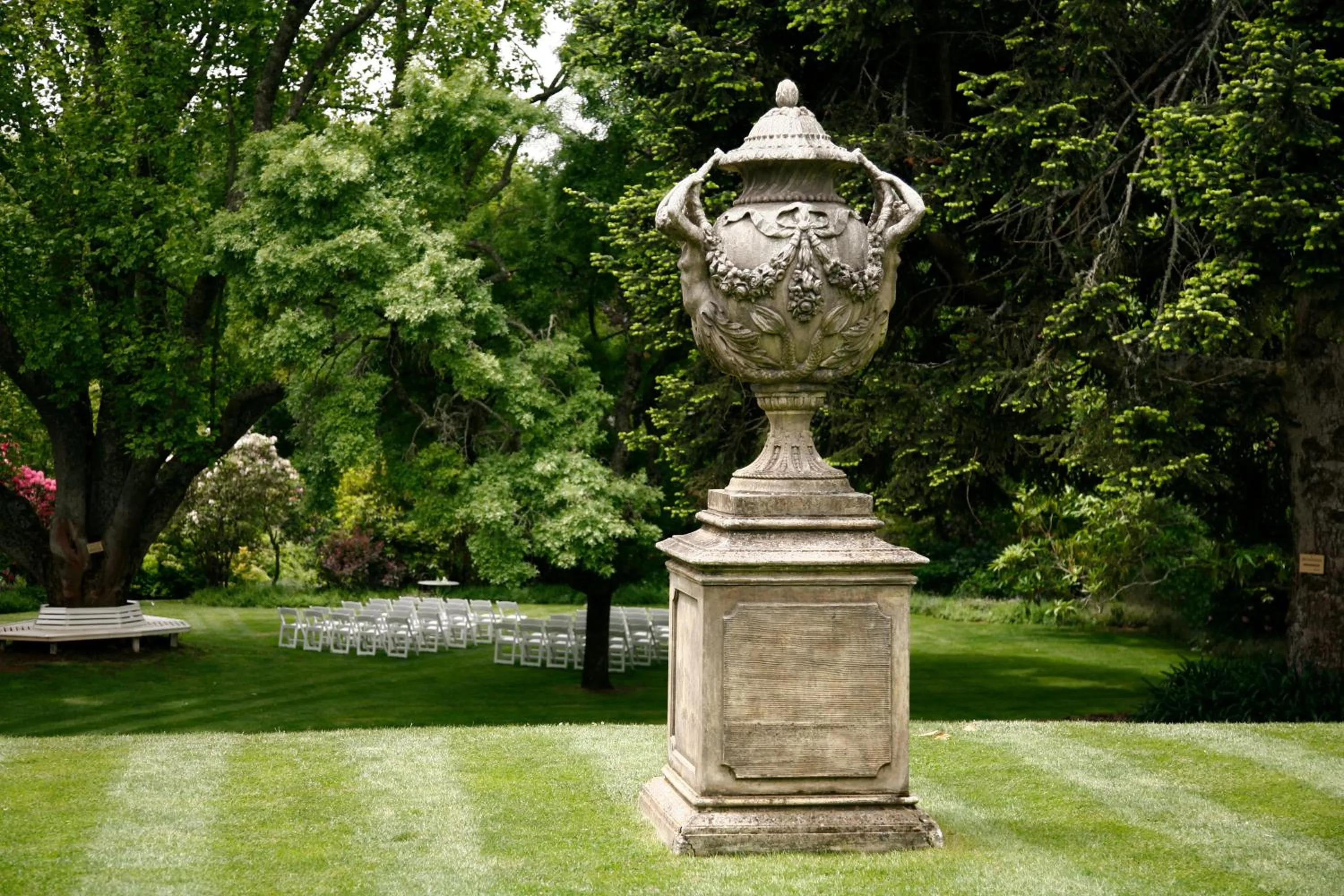 Day in Ardour Milton Park Bowral