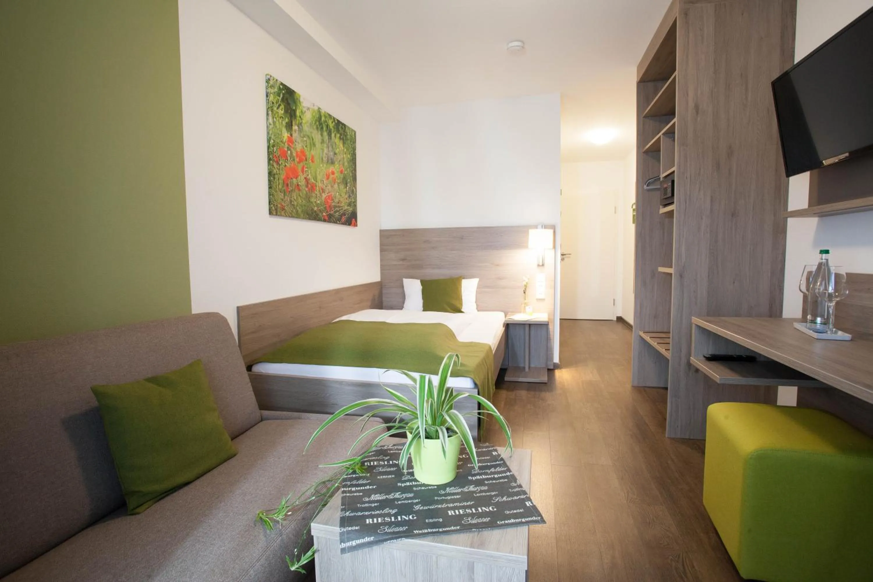 Photo of the whole room, Bed in Wein & Bett Weihbrecht