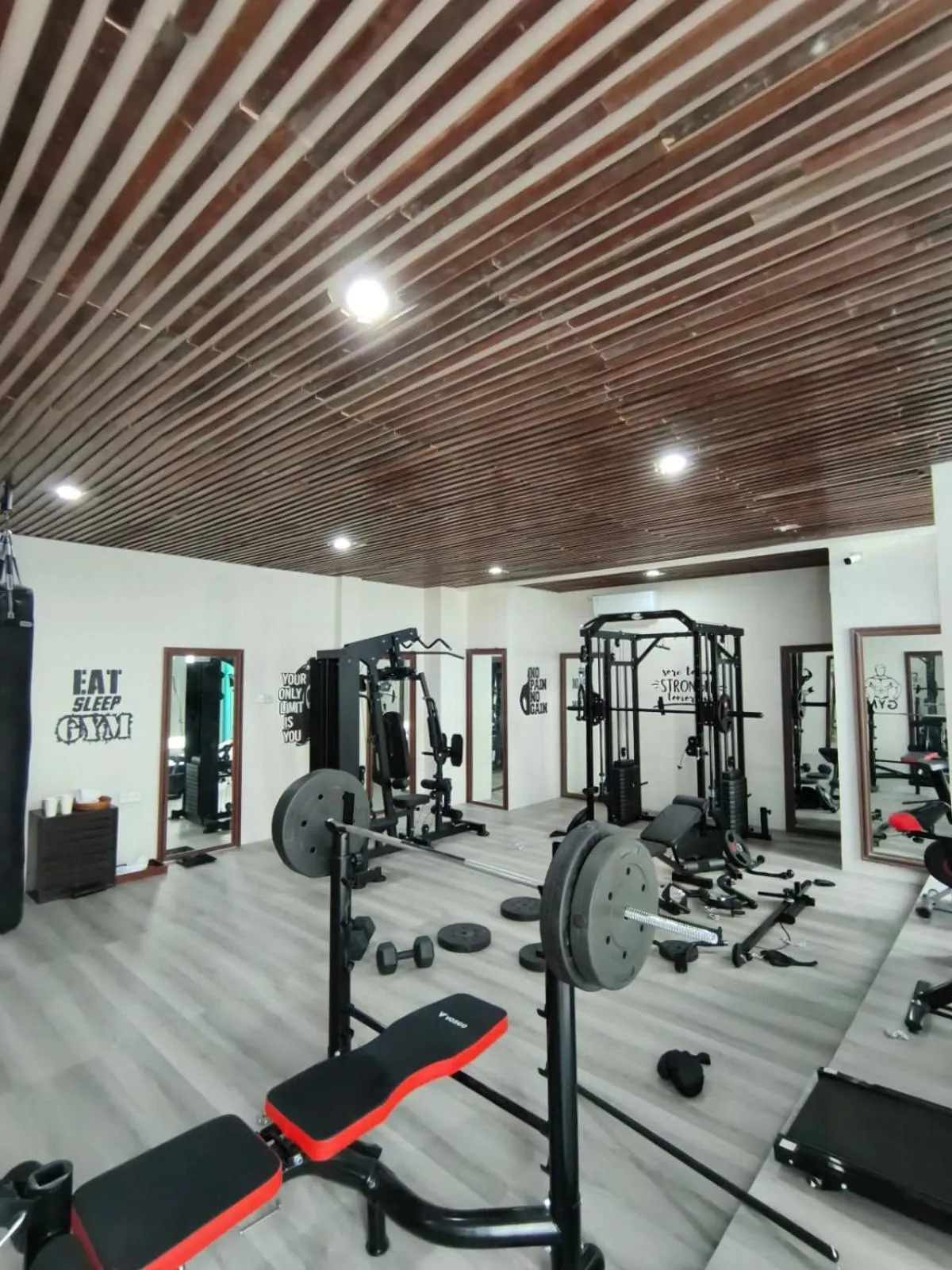Fitness centre/facilities in Avery Le Nixsun Villas Ungasan with Free access to Gym center by Waringin Hospitality