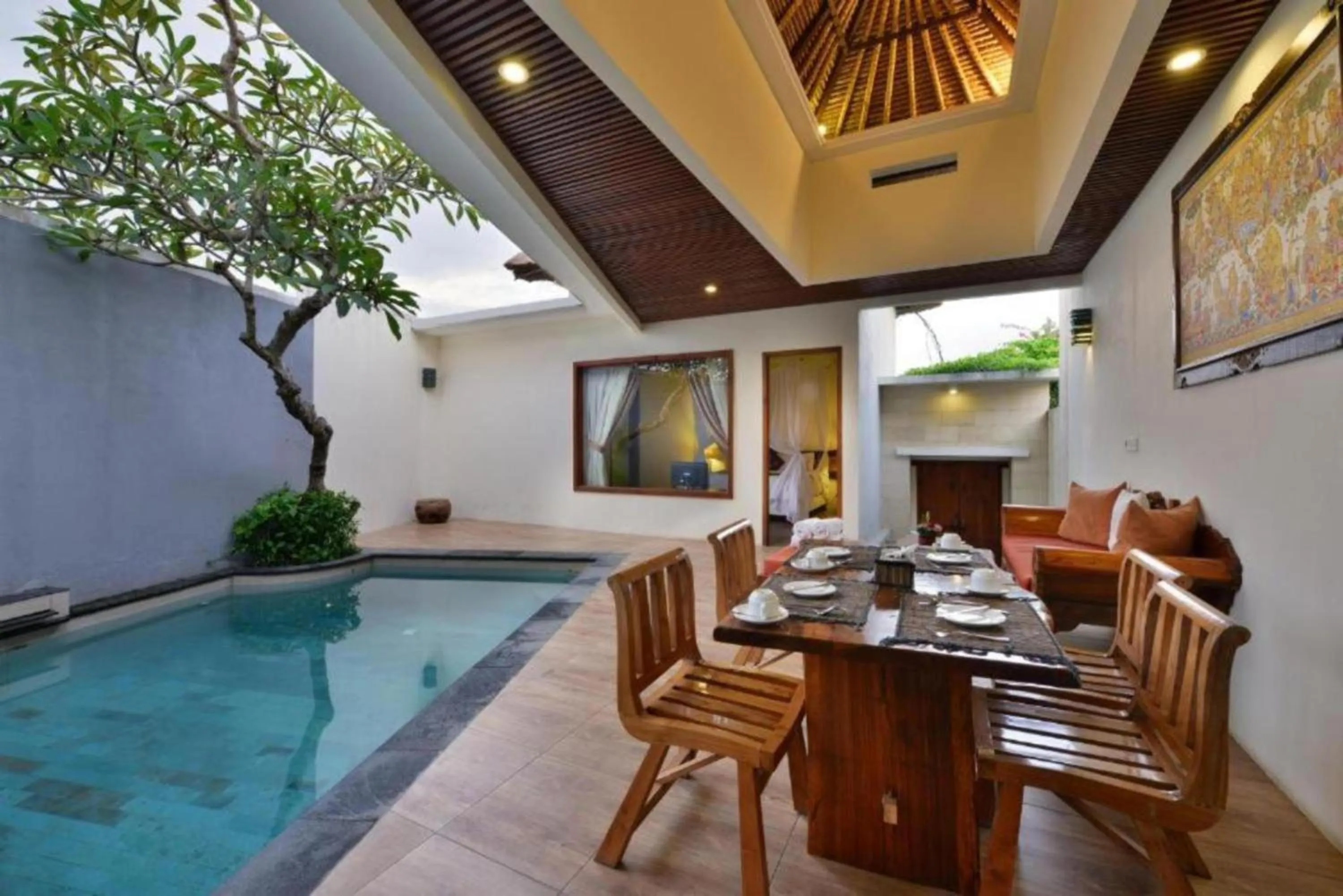 Pool view in Avery Le Nixsun Villas Ungasan with Free access to Gym center by Waringin Hospitality