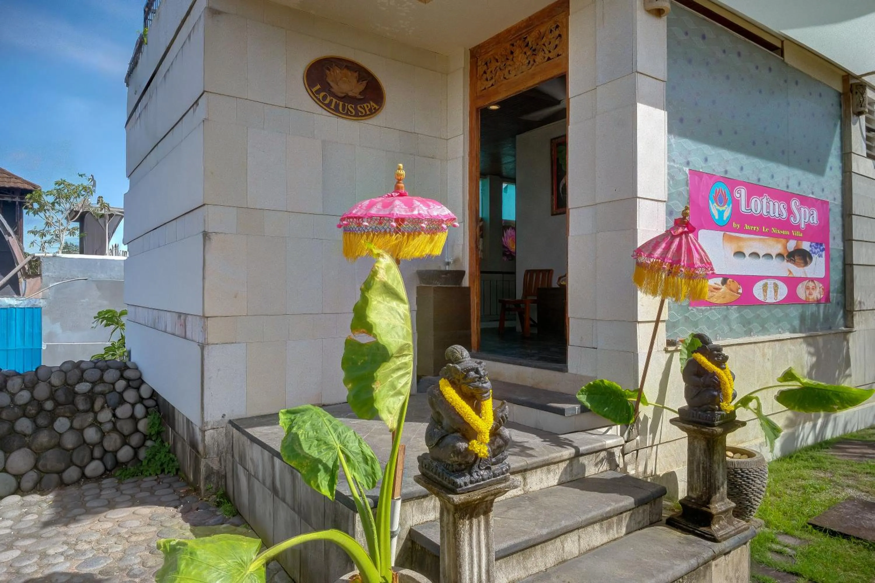 Spa and wellness centre/facilities in Avery Le Nixsun Villas Ungasan with Free access to Gym center by Waringin Hospitality