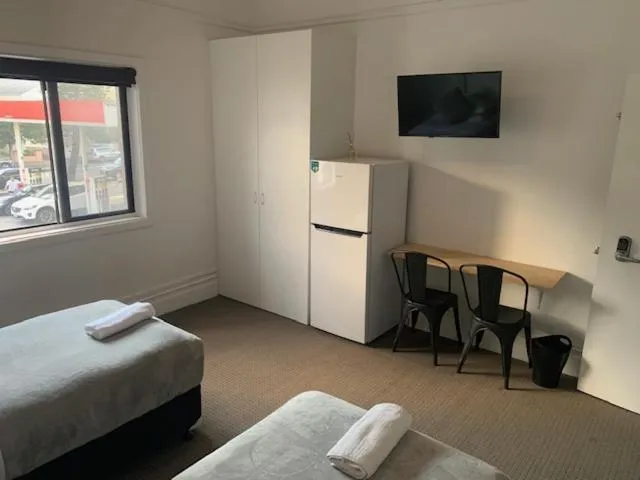 TV and multimedia, Bed in Manly Beach Guesthouse
