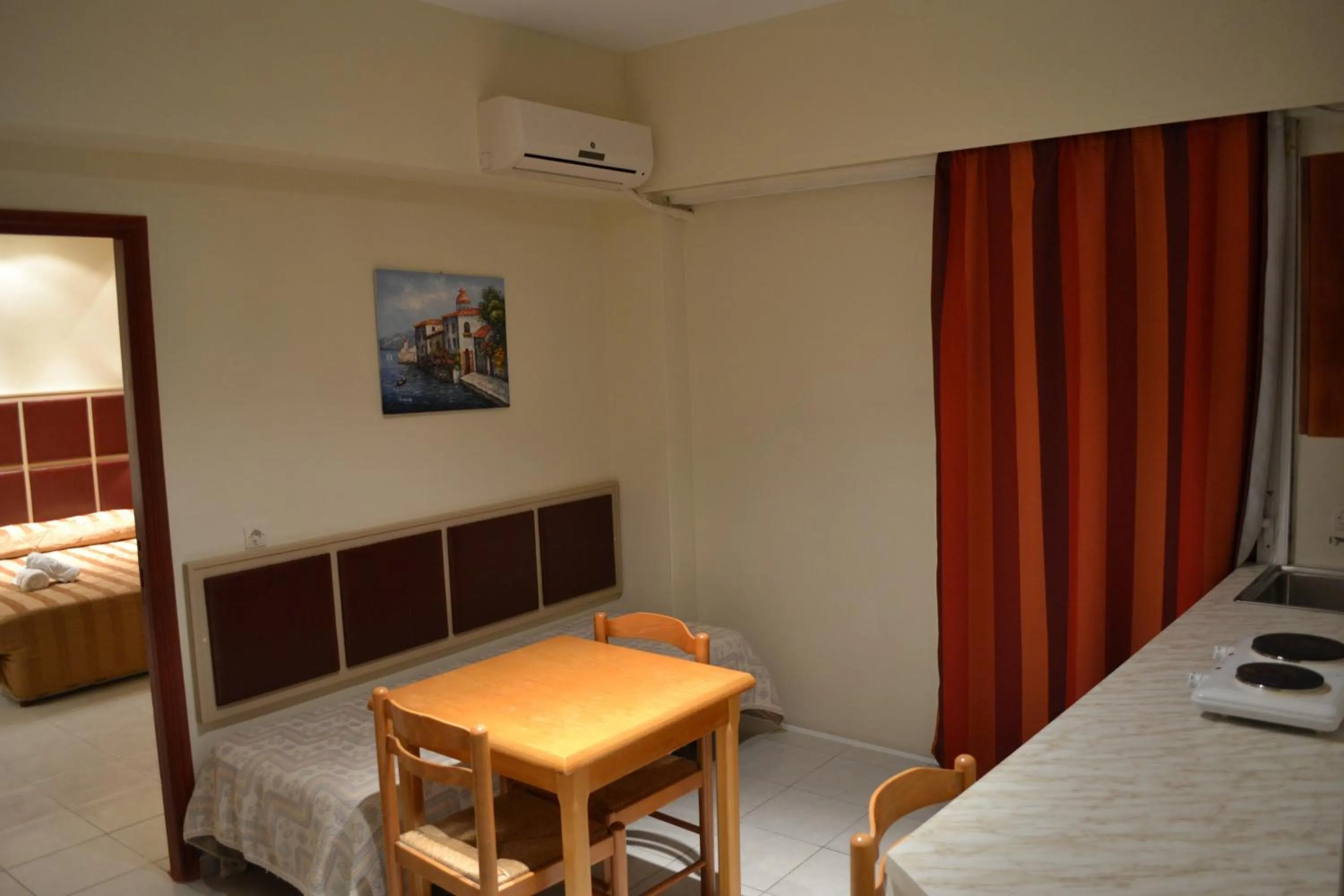 Kitchen or kitchenette in Panorama Hotel Apartments