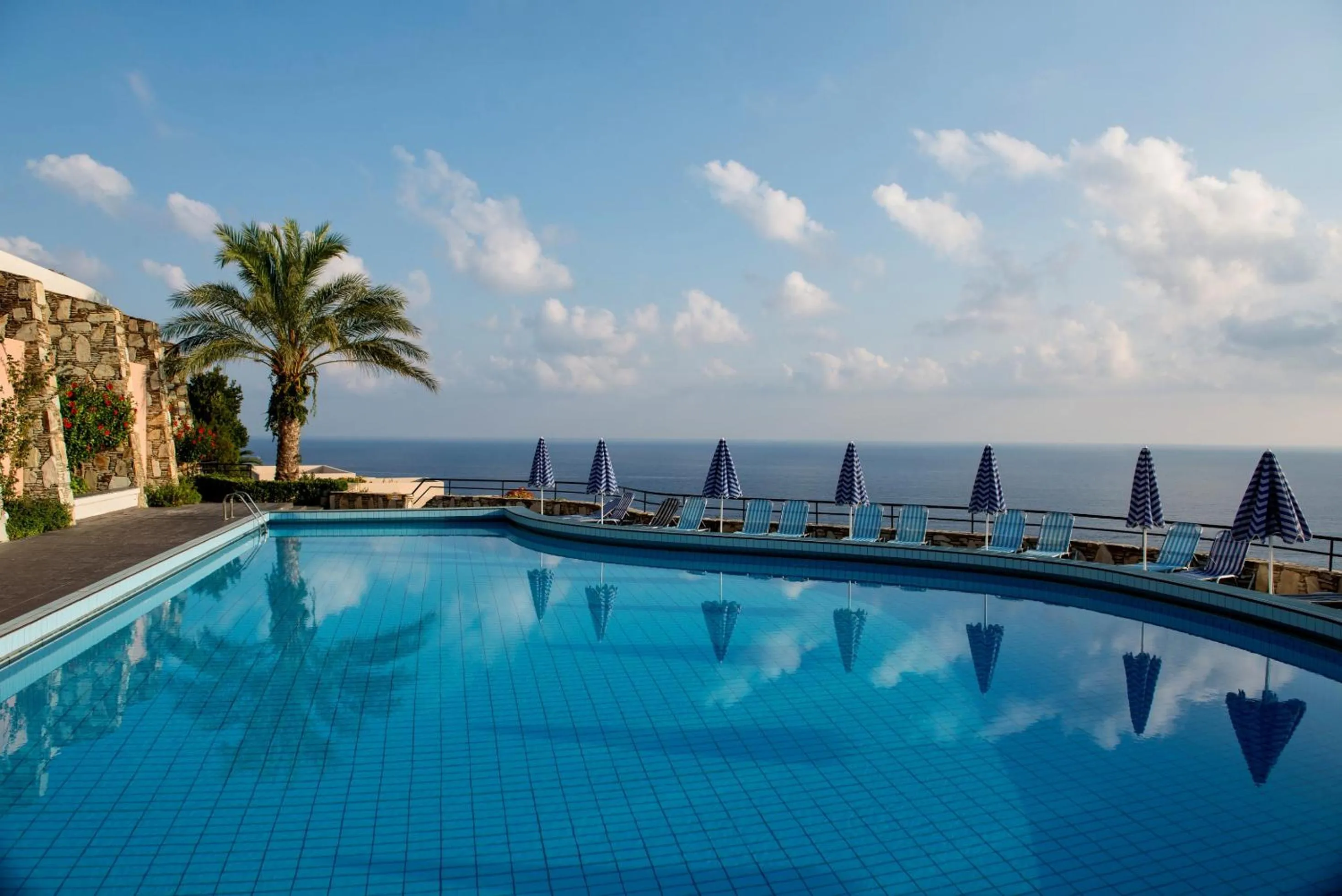 Swimming pool in Athina Palace Resort & Spa