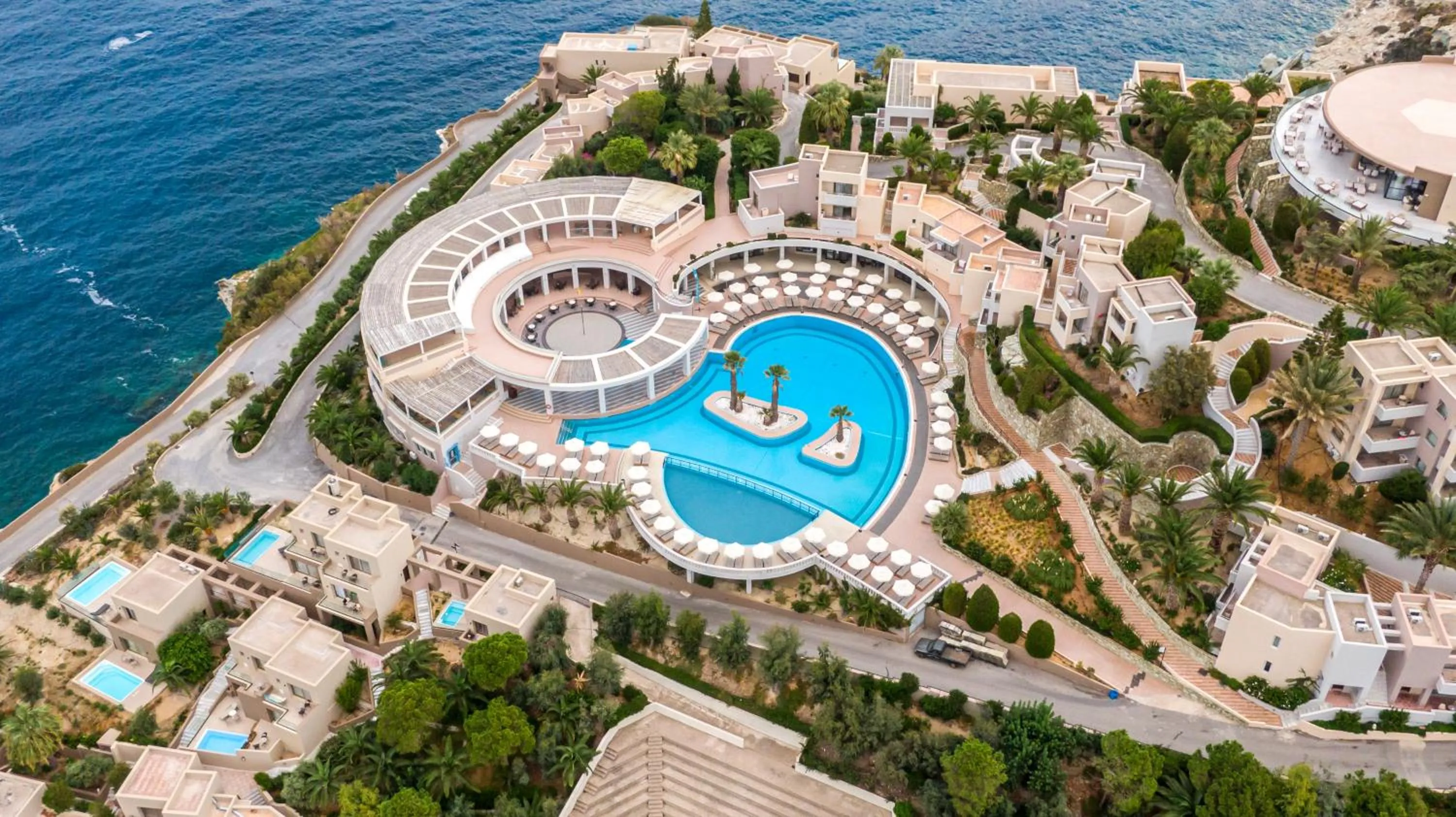 Property building in Athina Palace Resort & Spa