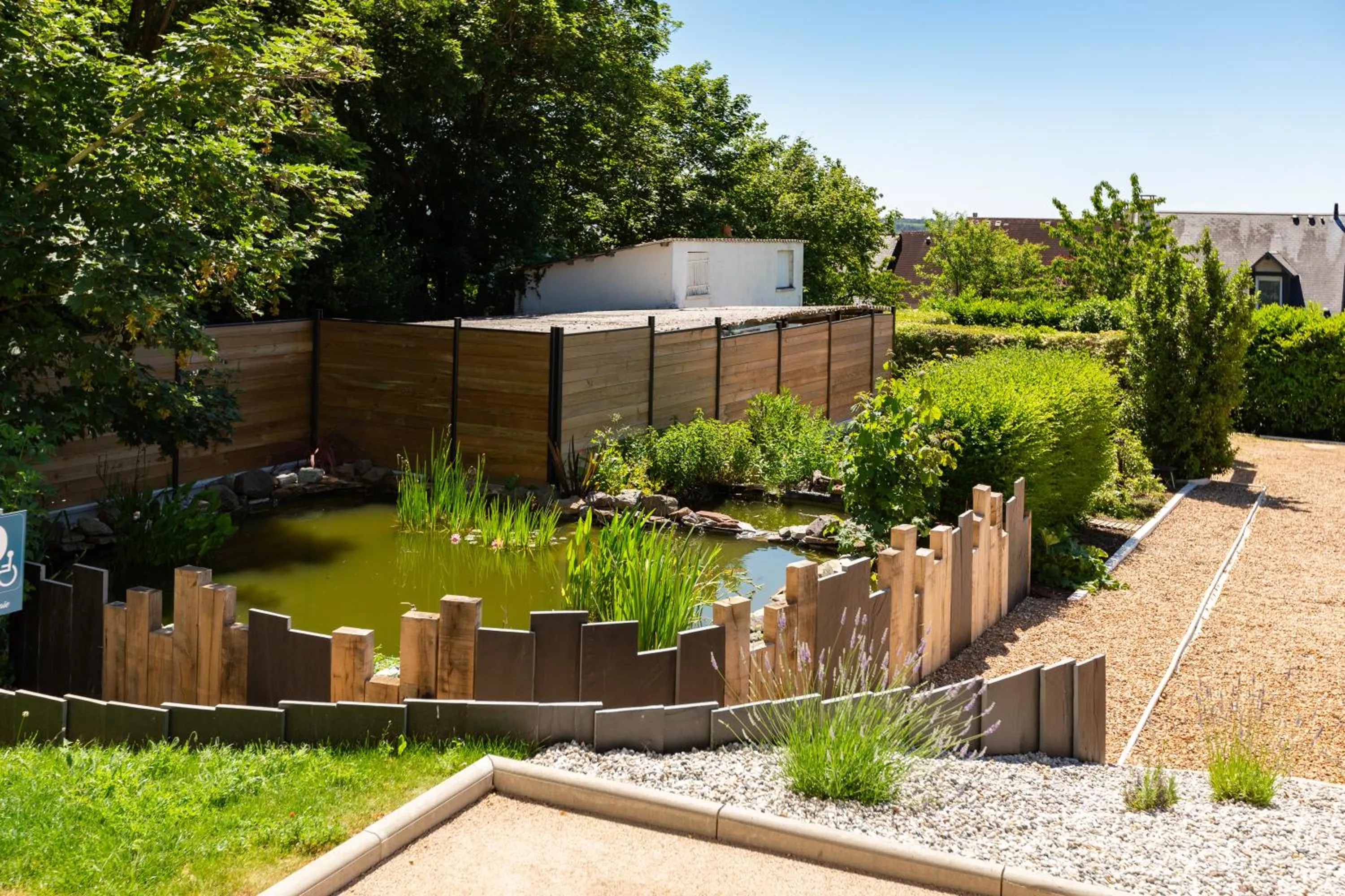 Garden in Hotel De La Pommeraie