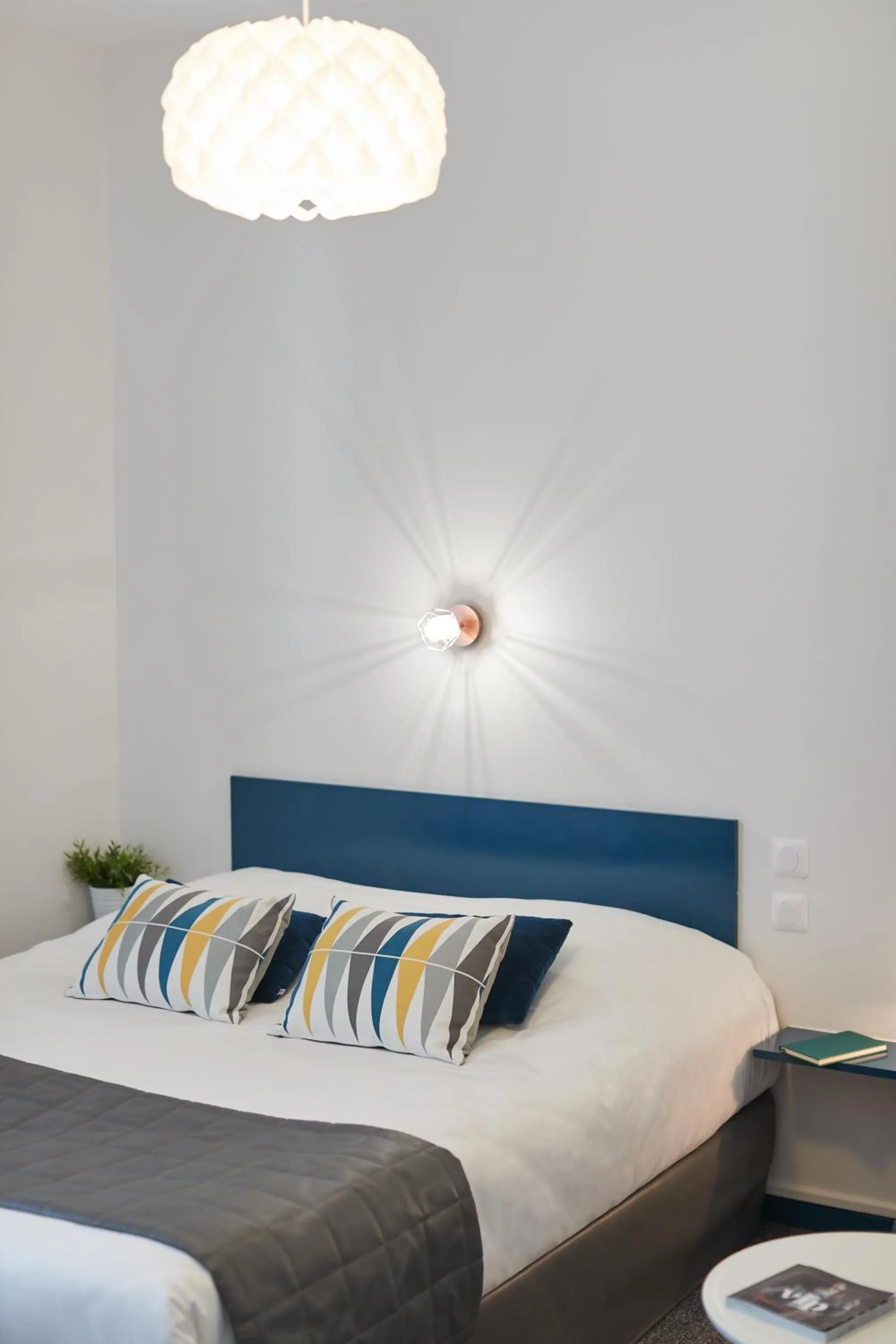 Bed in Hotel De La Pommeraie