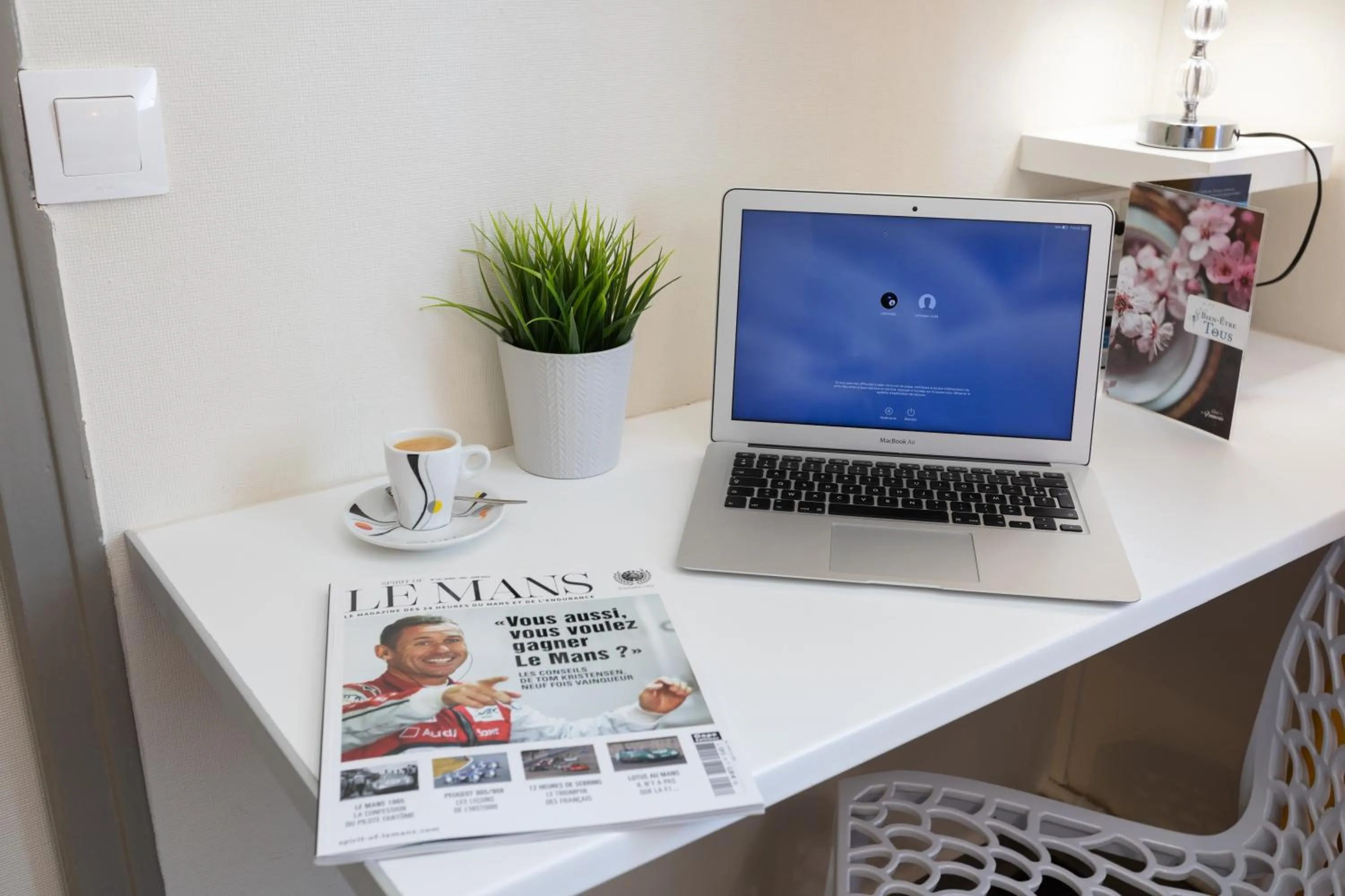 Business facilities in Hotel De La Pommeraie