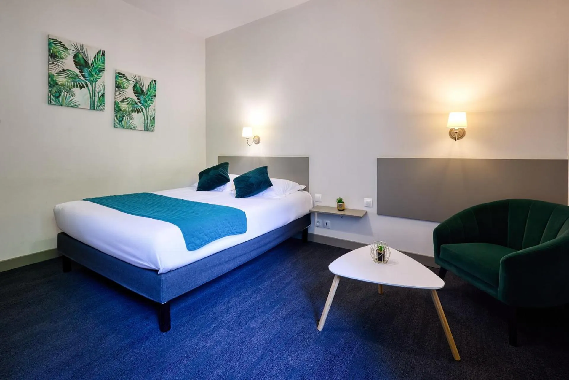 Bed in Hotel De La Pommeraie