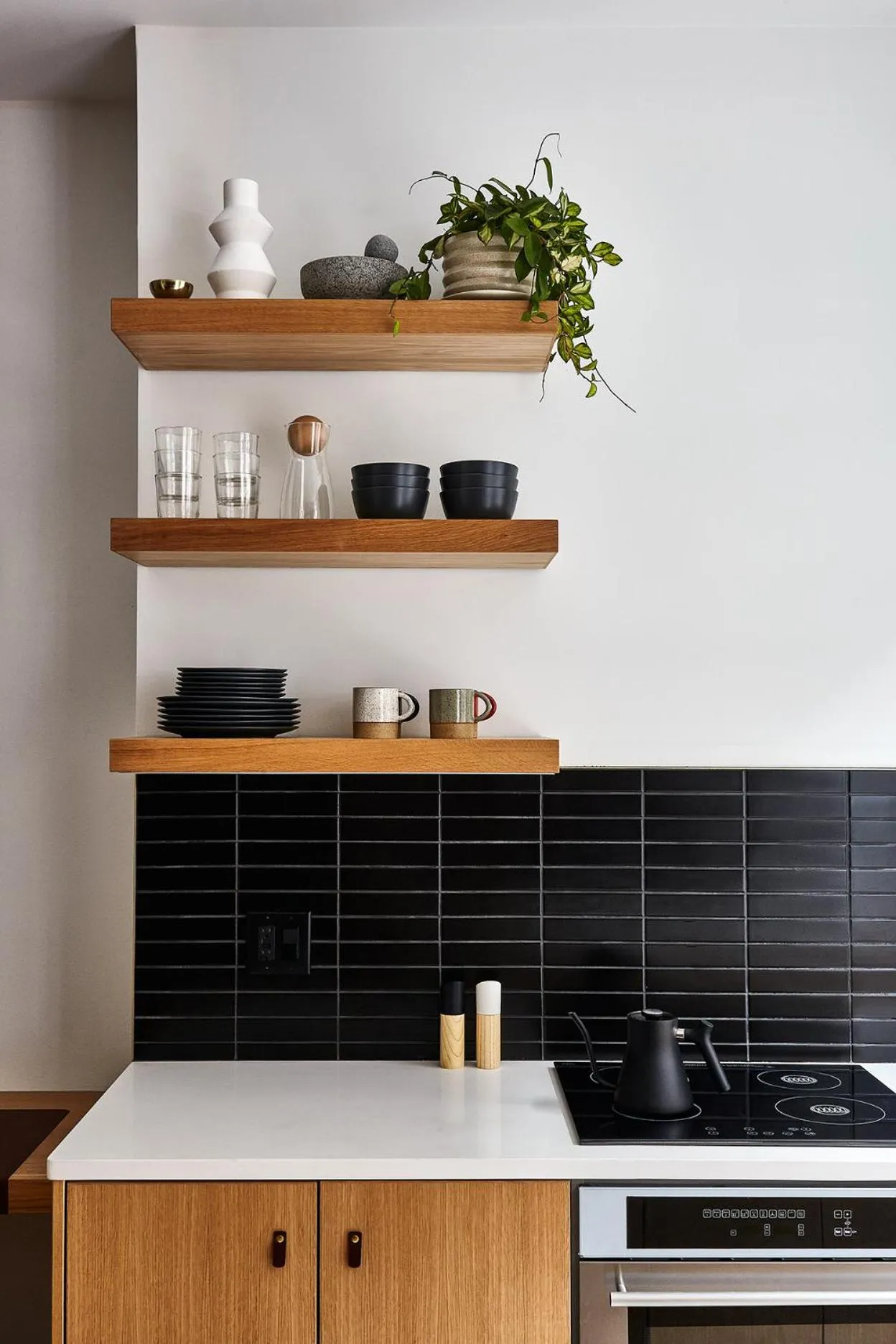 Kitchen or kitchenette in Lokal Hotel Fishtown