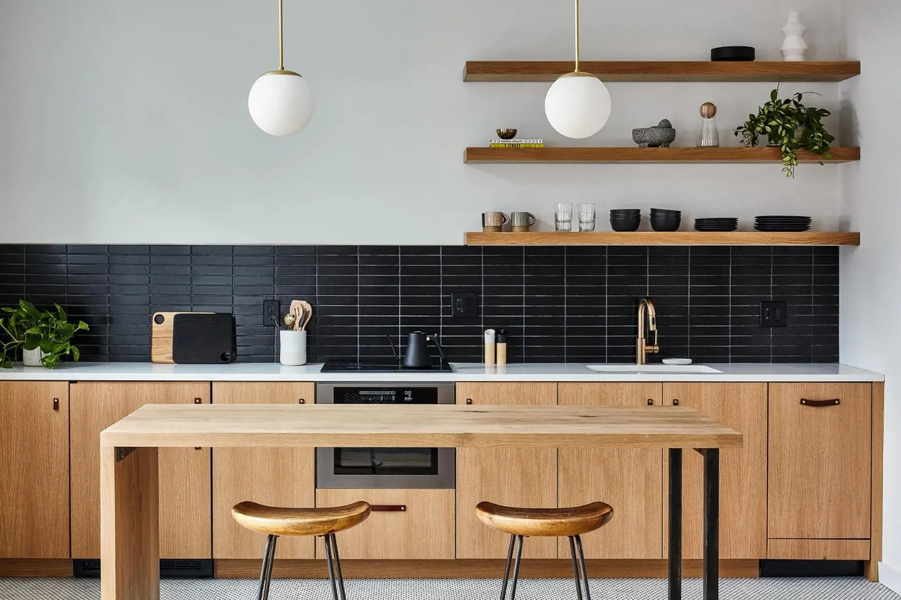 Second Floor Studio with Garden View in Lokal Hotel Fishtown Second Floor Studio with Garden View in Lokal Hotel Fishtown