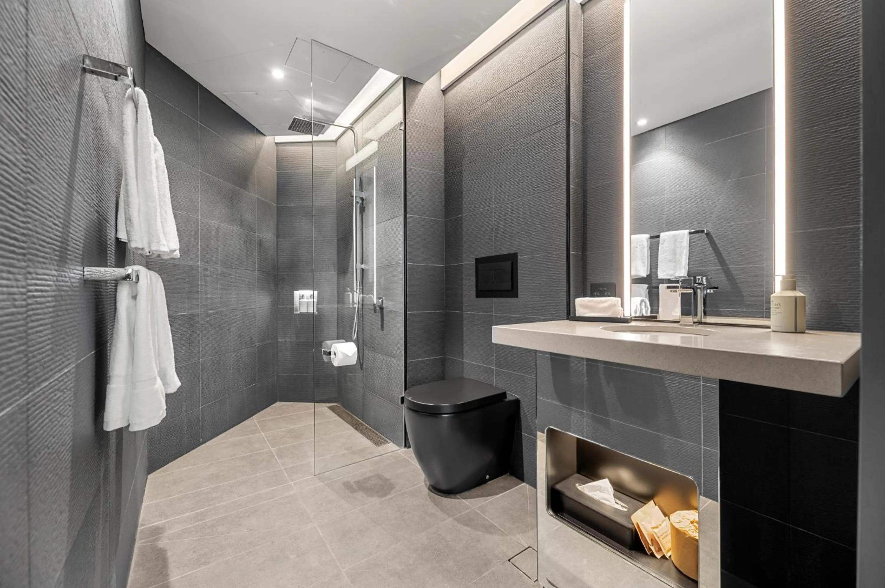 Bathroom in Crystalbrook Vincent