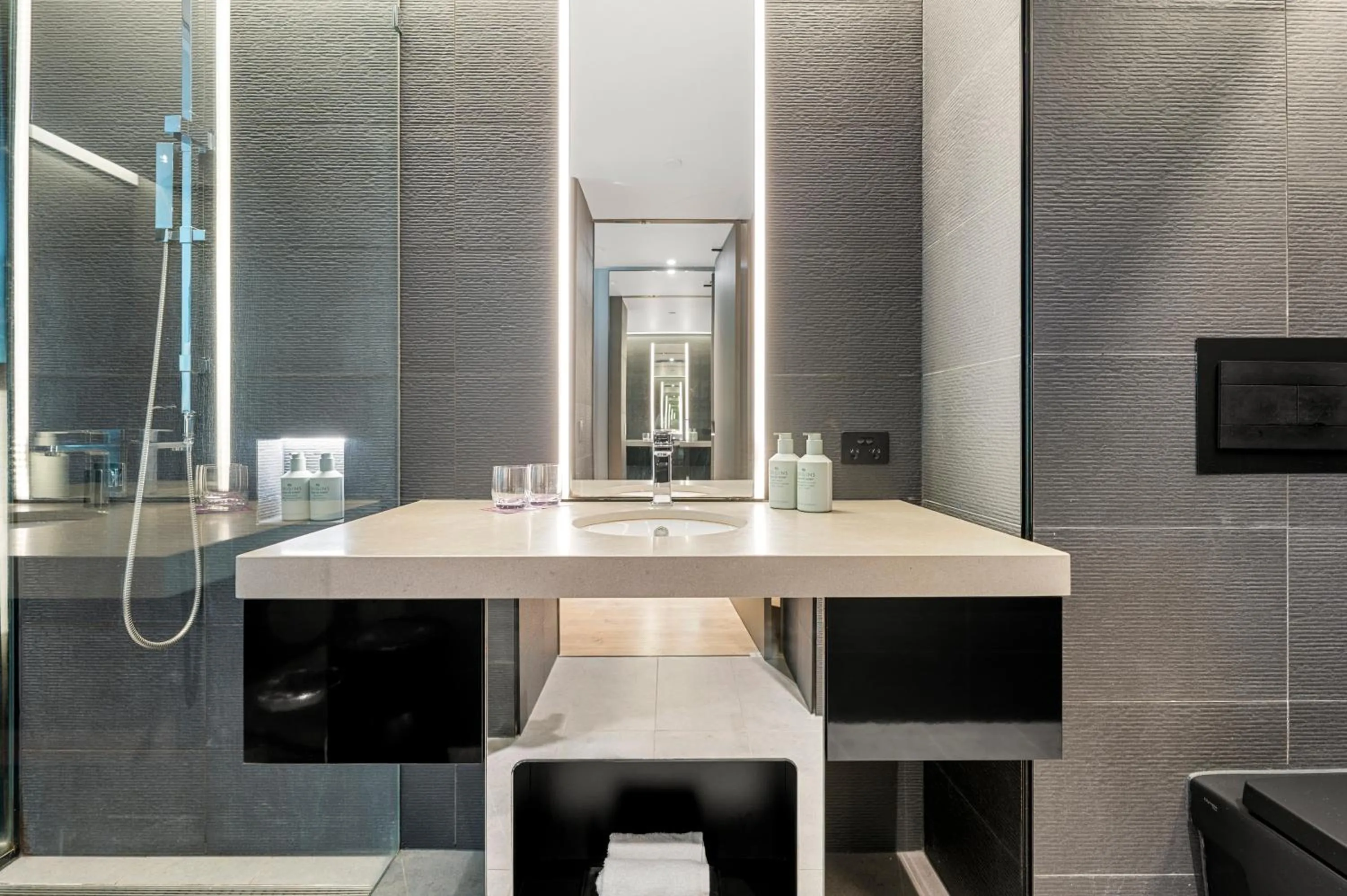 Bathroom in Crystalbrook Vincent