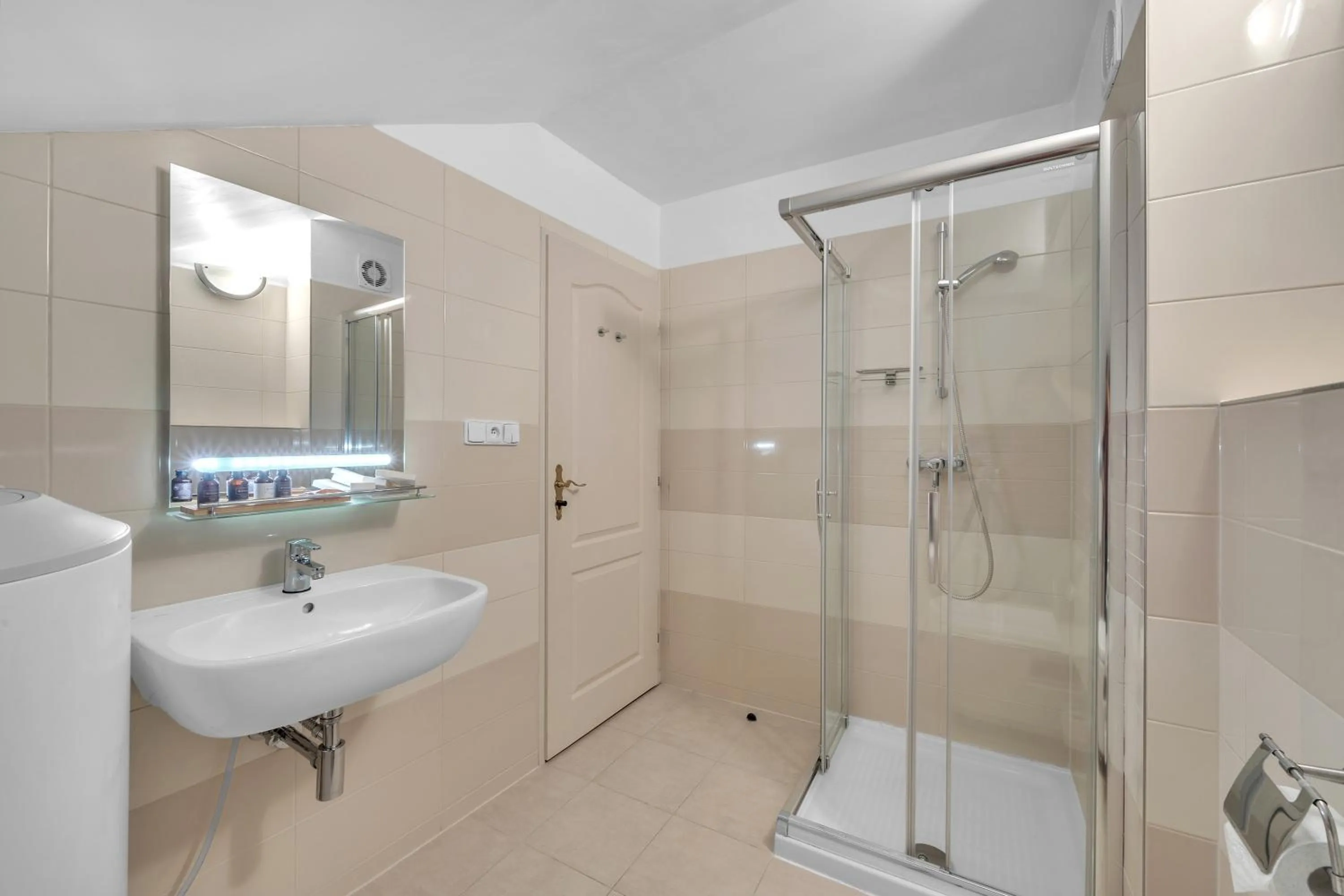 Bathroom in Hotel Nelly Kellys