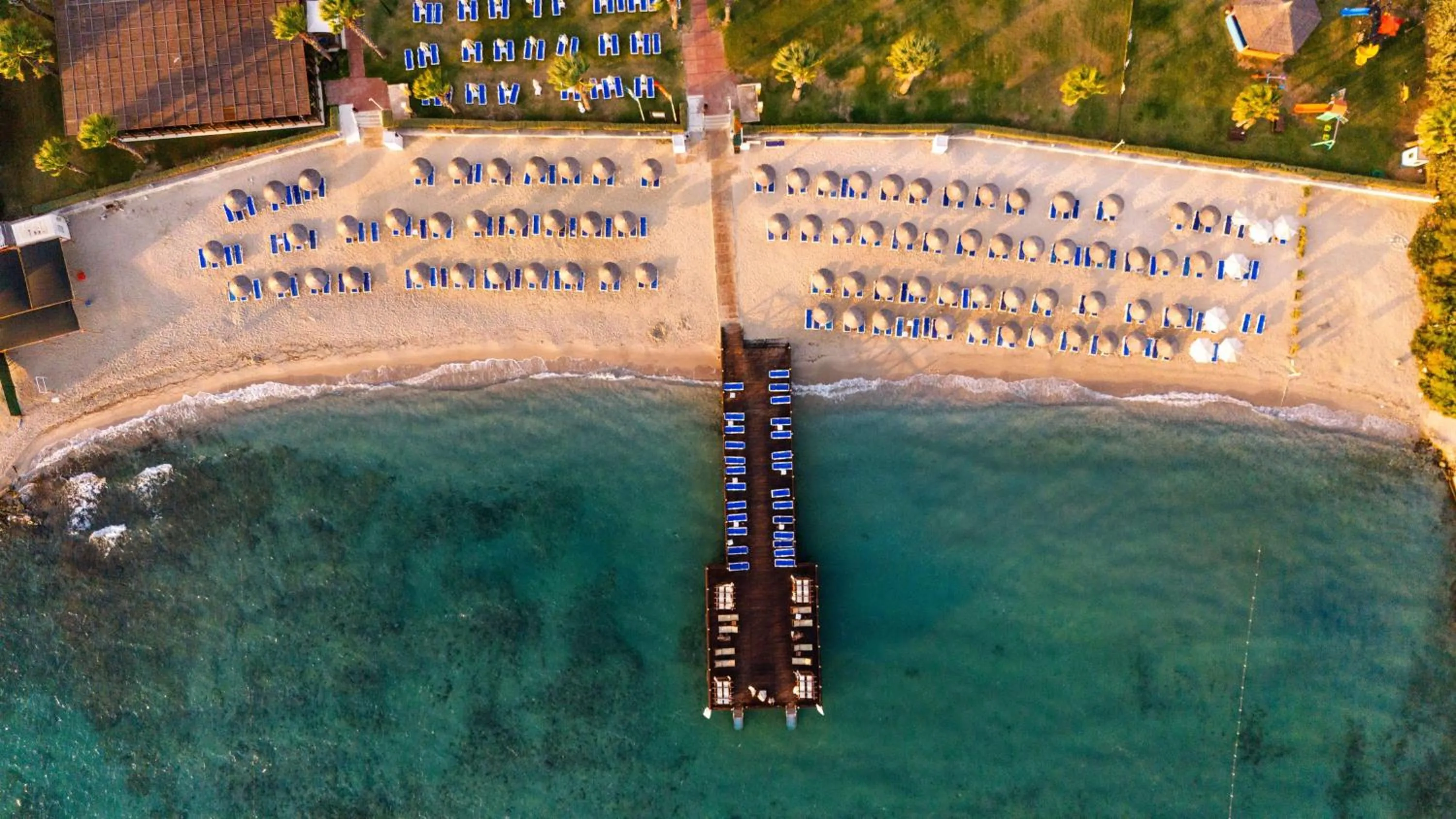 Property building in Radisson Blu Resort & Spa Cesme