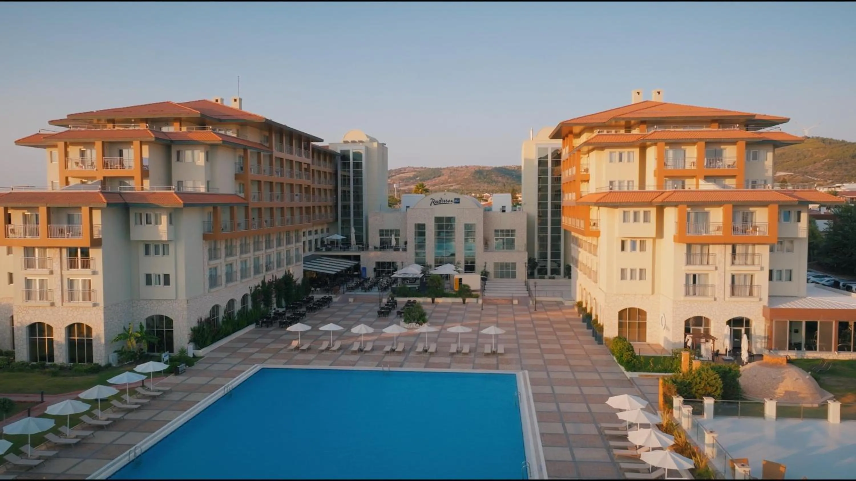 Property building in Radisson Blu Resort & Spa Cesme