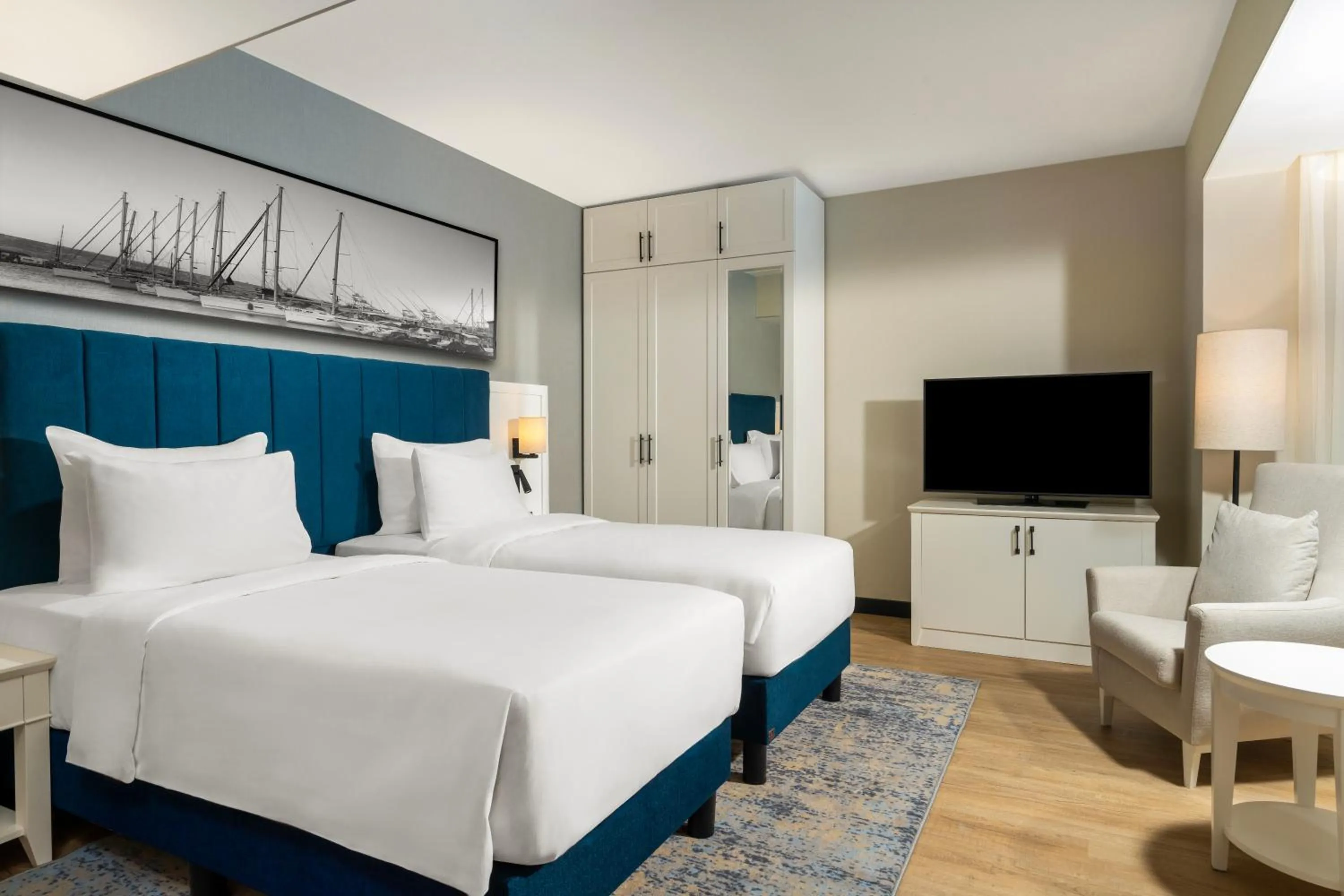 Bedroom, Bed in Radisson Blu Resort & Spa Cesme