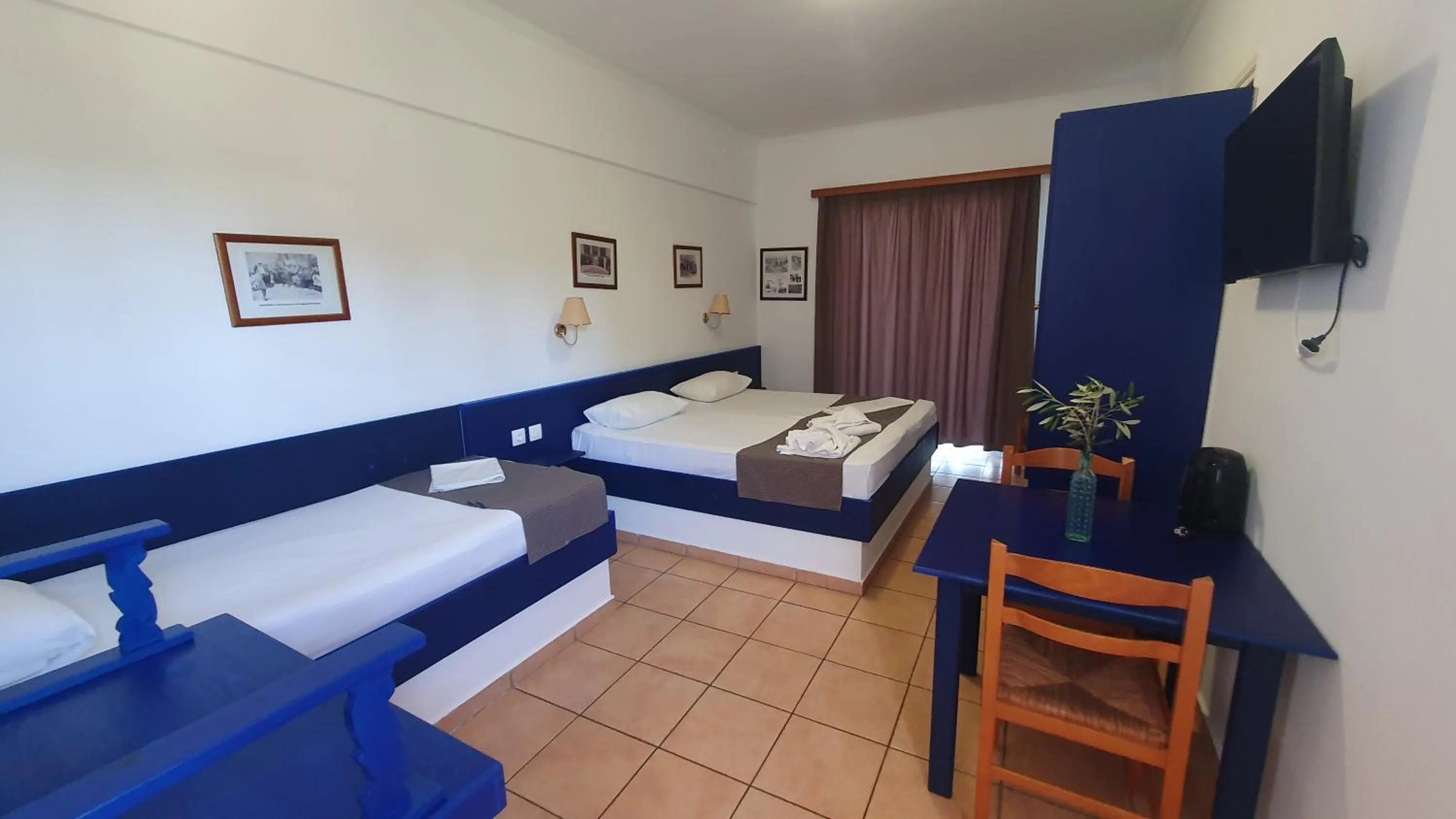 Bed in Filoxenia Apartments & Studios