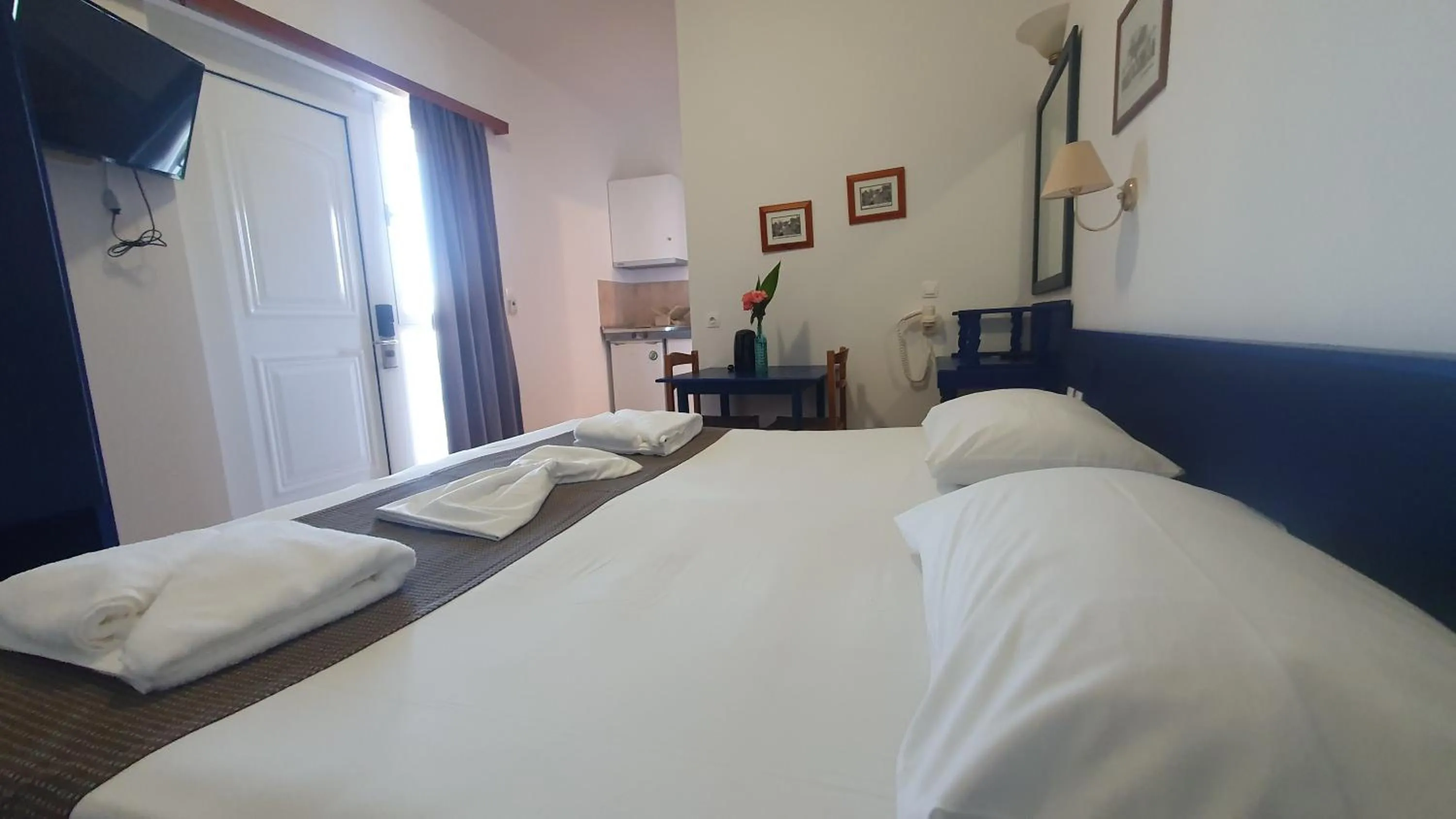 Bed in Filoxenia Apartments & Studios