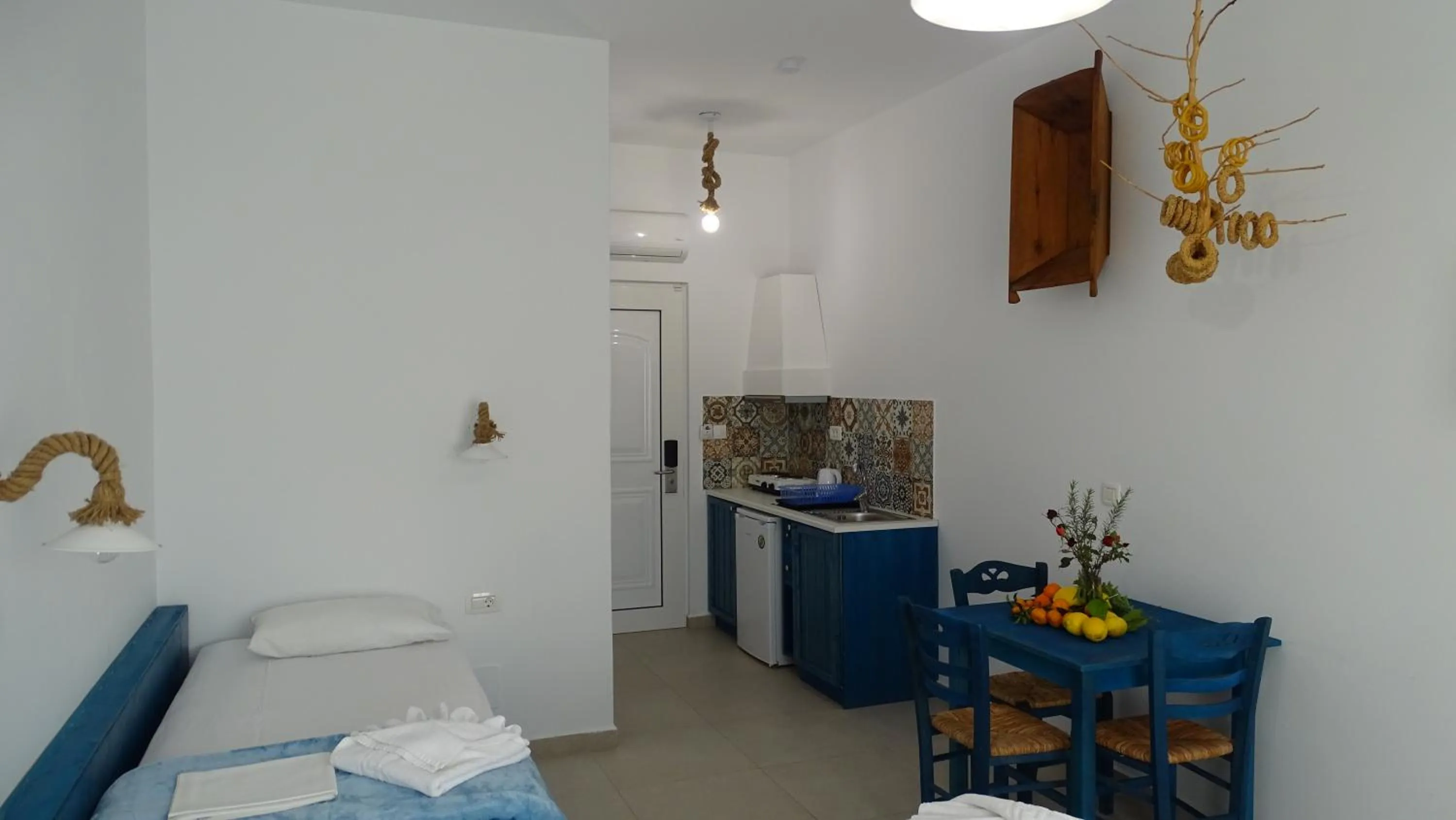 Dining area in Filoxenia Apartments & Studios