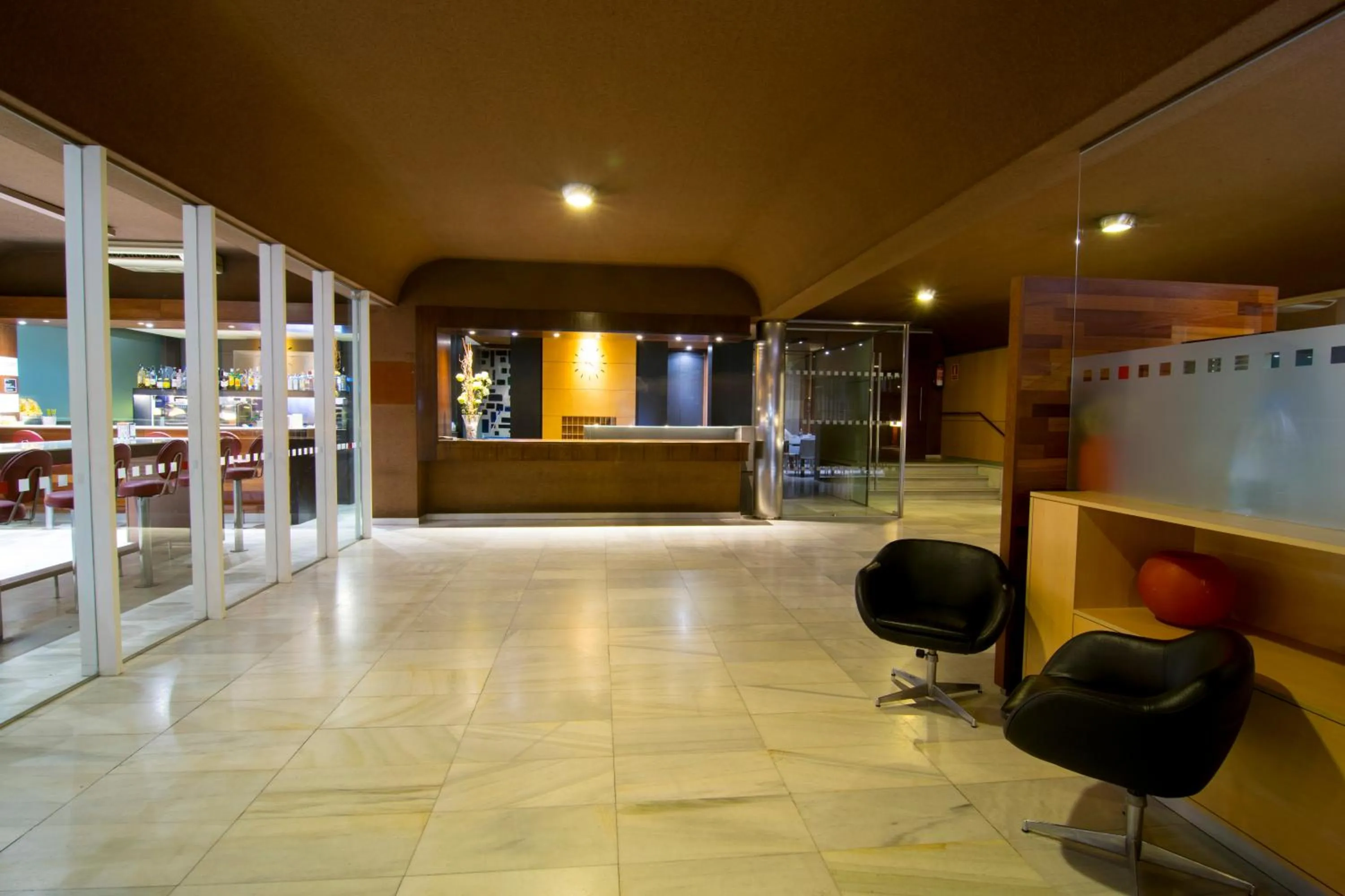 Lobby or reception in Hotel America Igualada