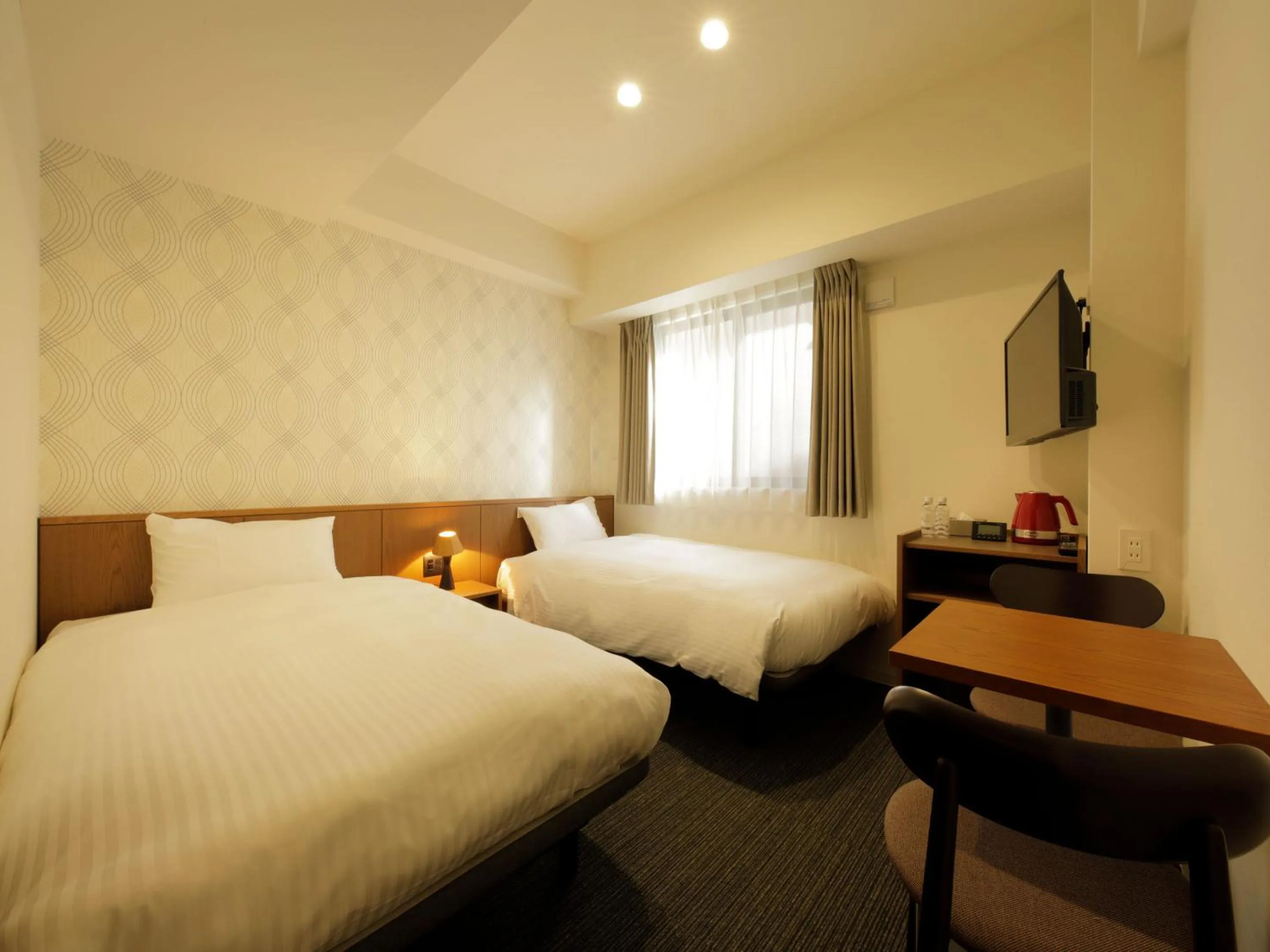 Photo of the whole room, Bed in Smart Place Inn Kyoto Shijo Horikawa
