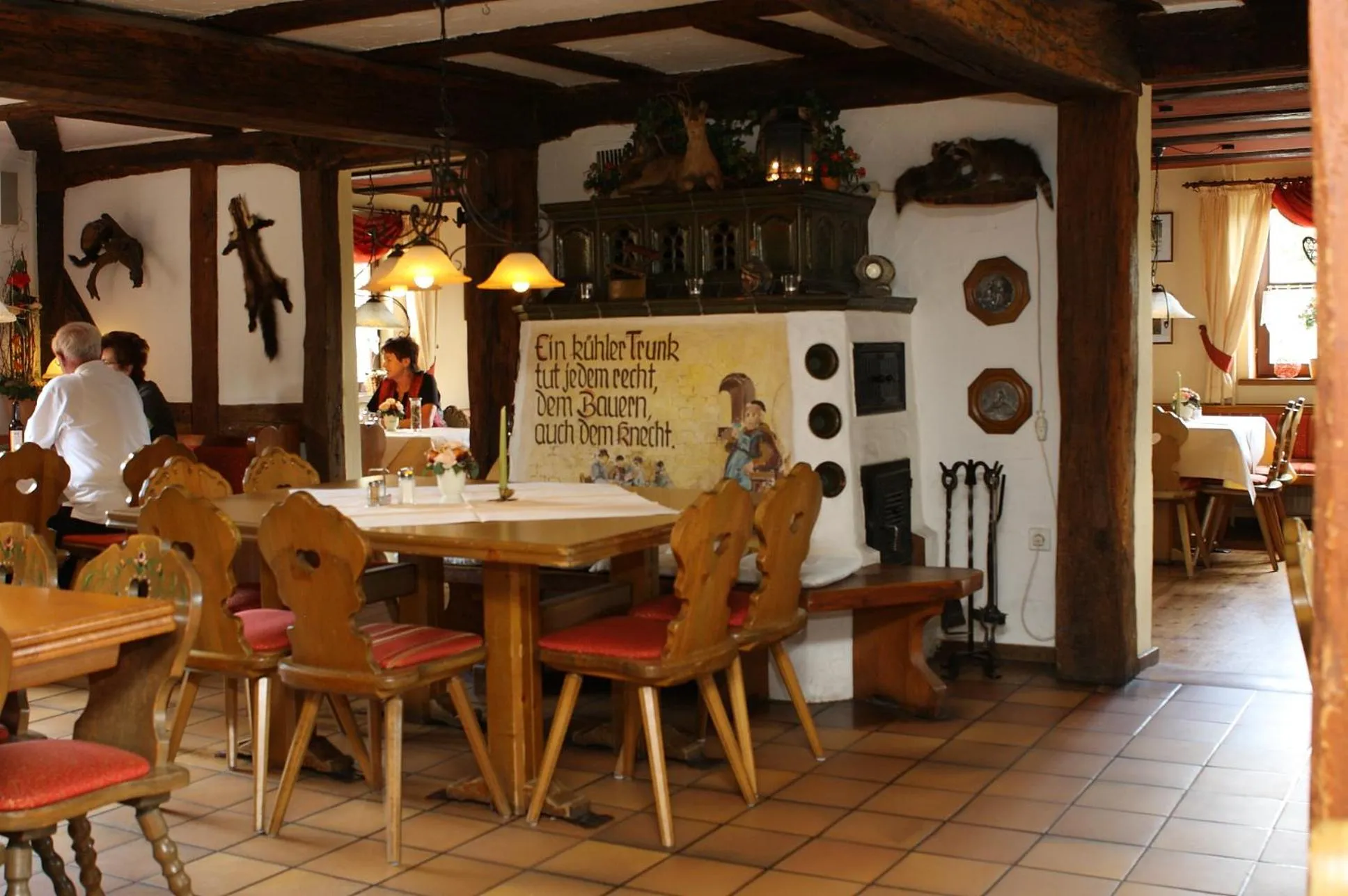 Restaurant/places to eat in Jagdhof Klein Heilig Kreuz