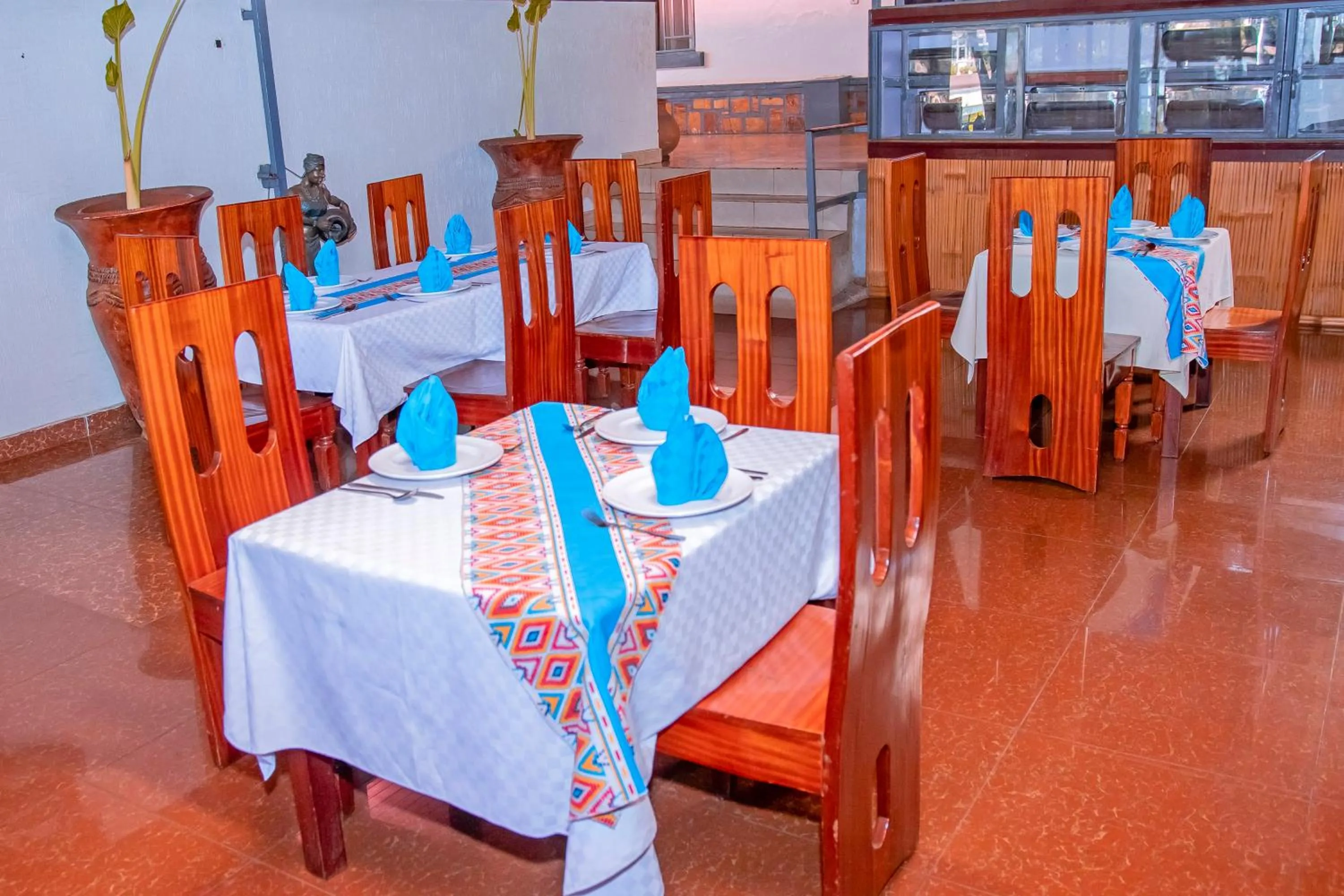 B.Maurice Guest House