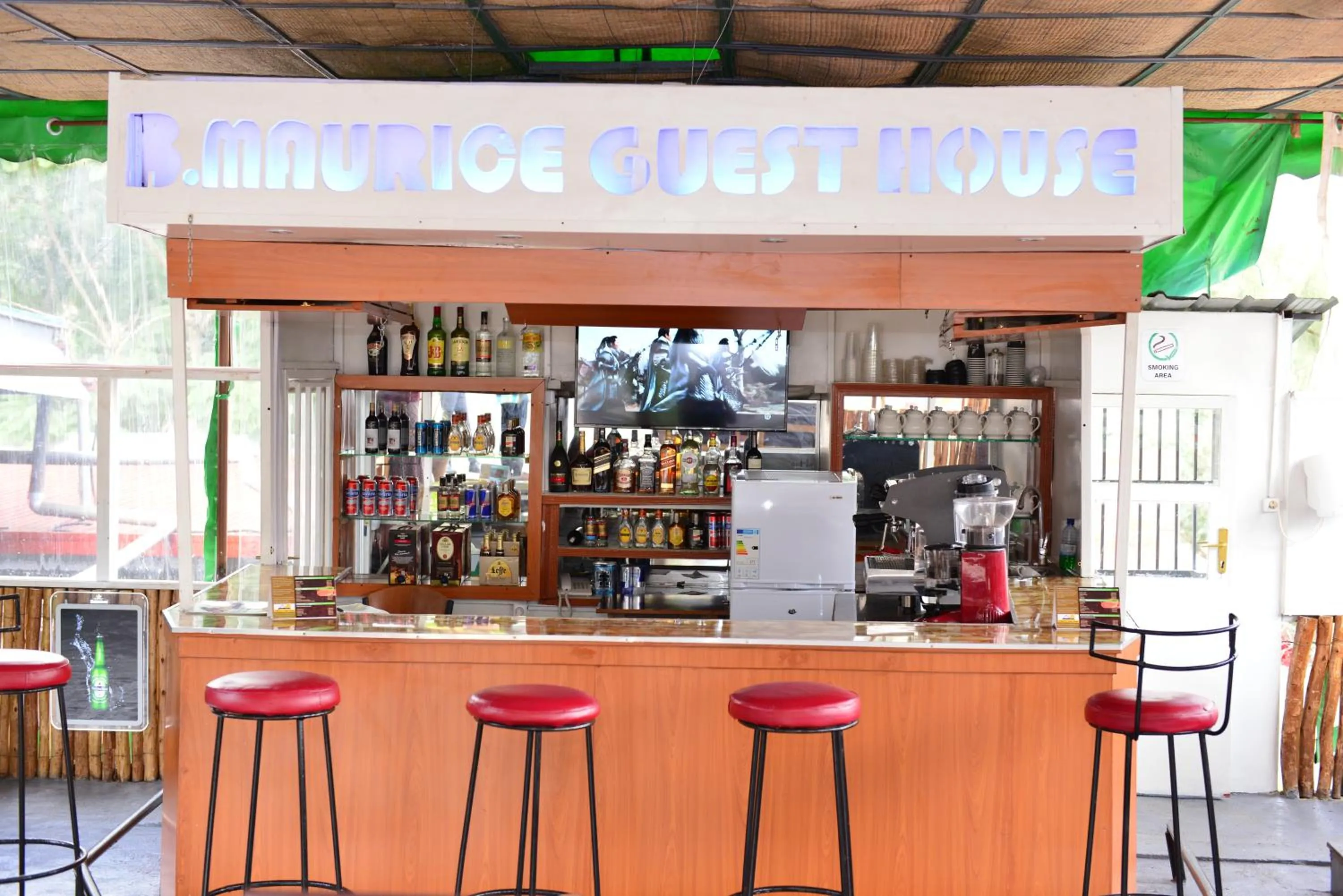 B.Maurice Guest House