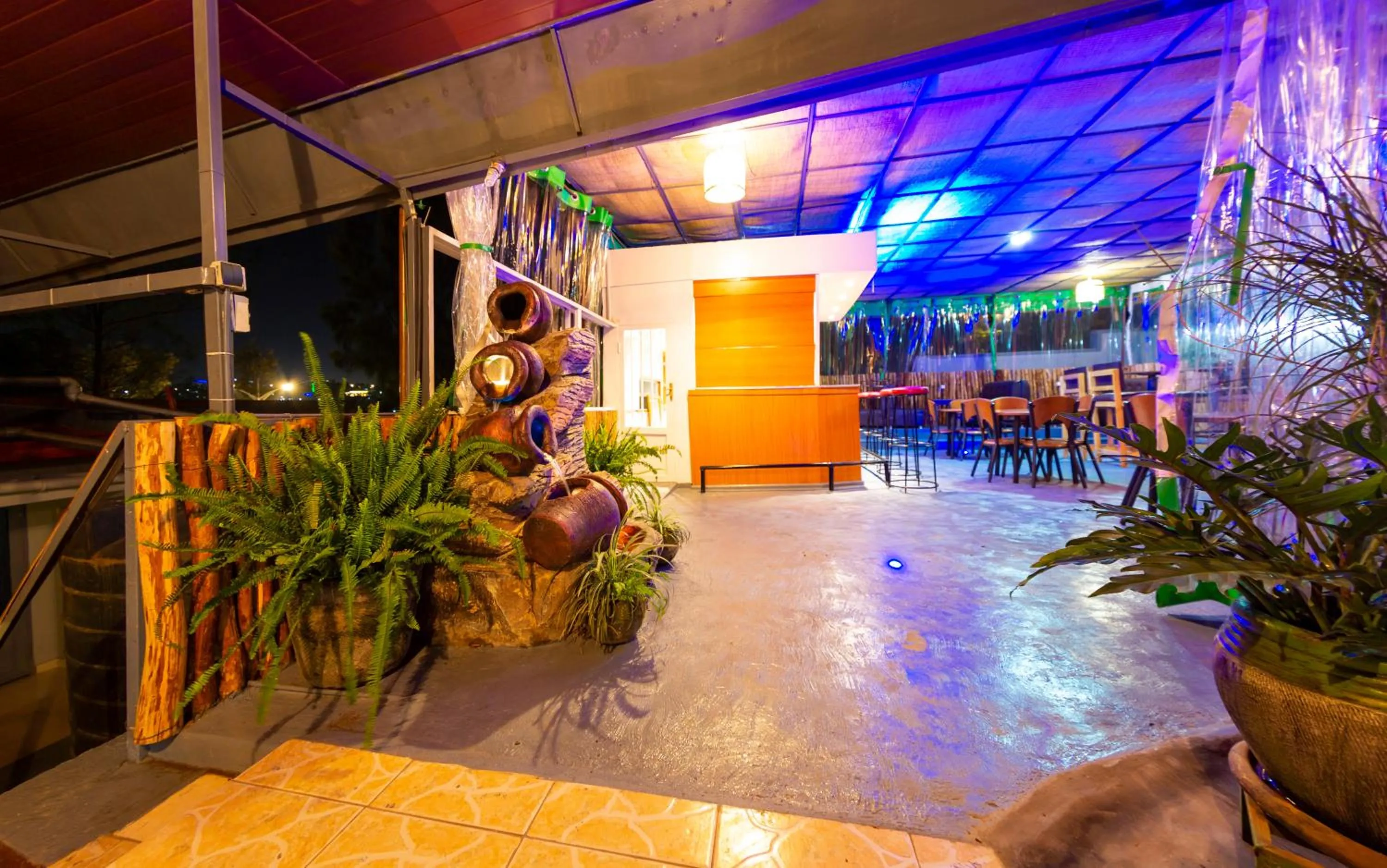 B.Maurice Guest House