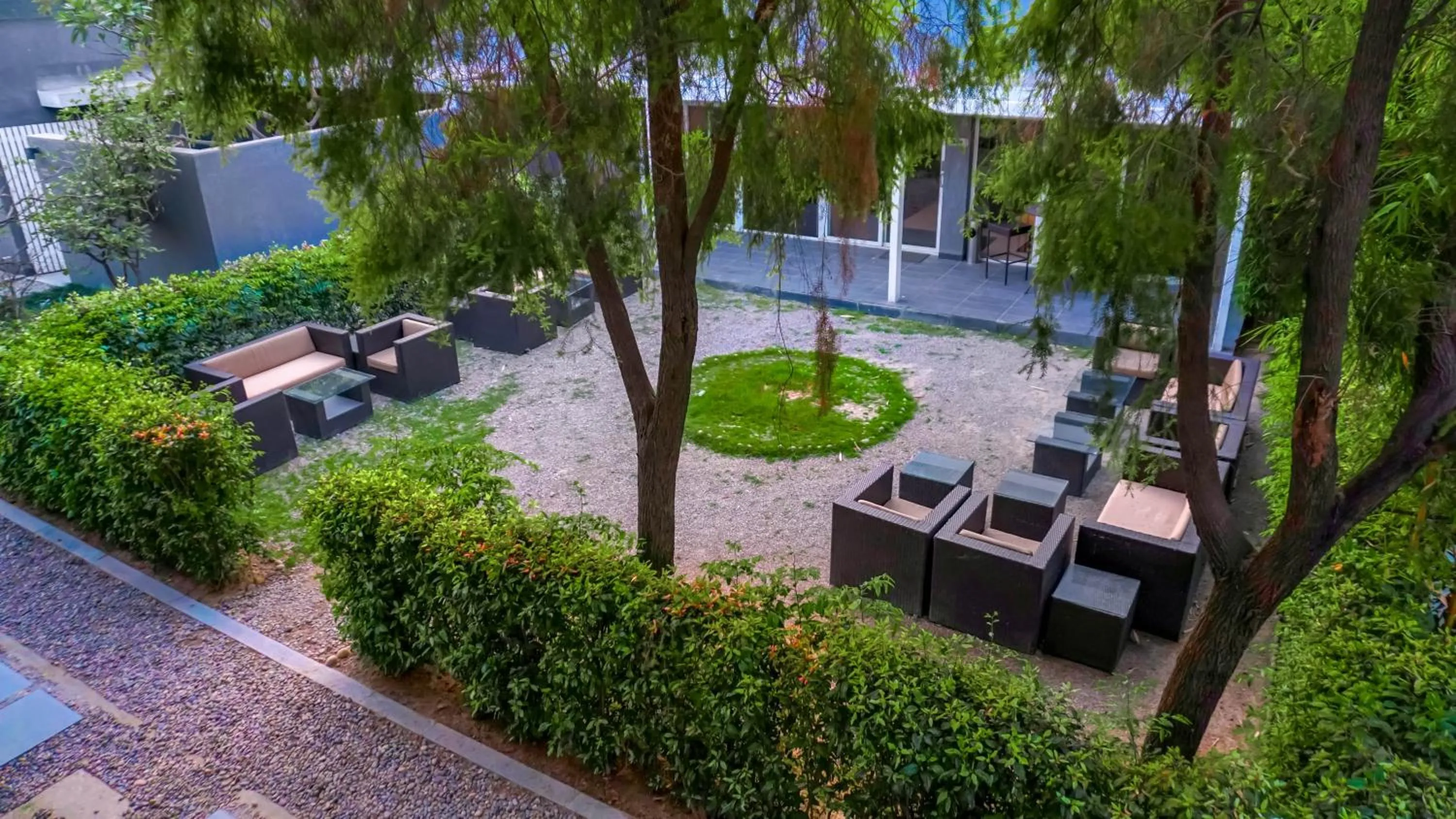 Garden in Amatra By The Ganges