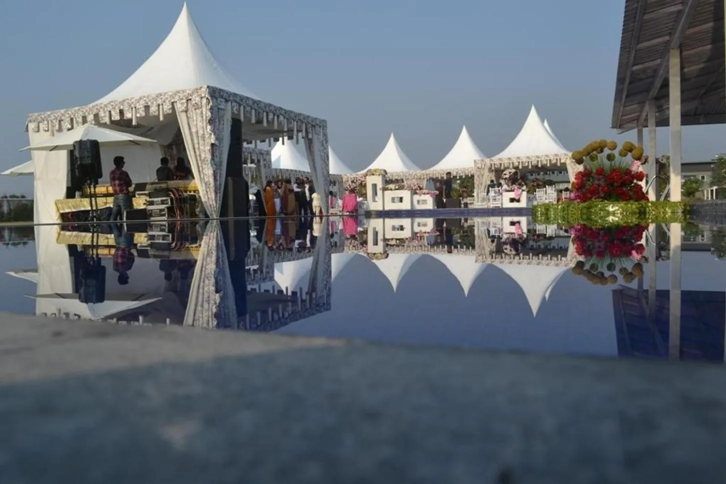 Banquet/Function facilities in Amatra By The Ganges