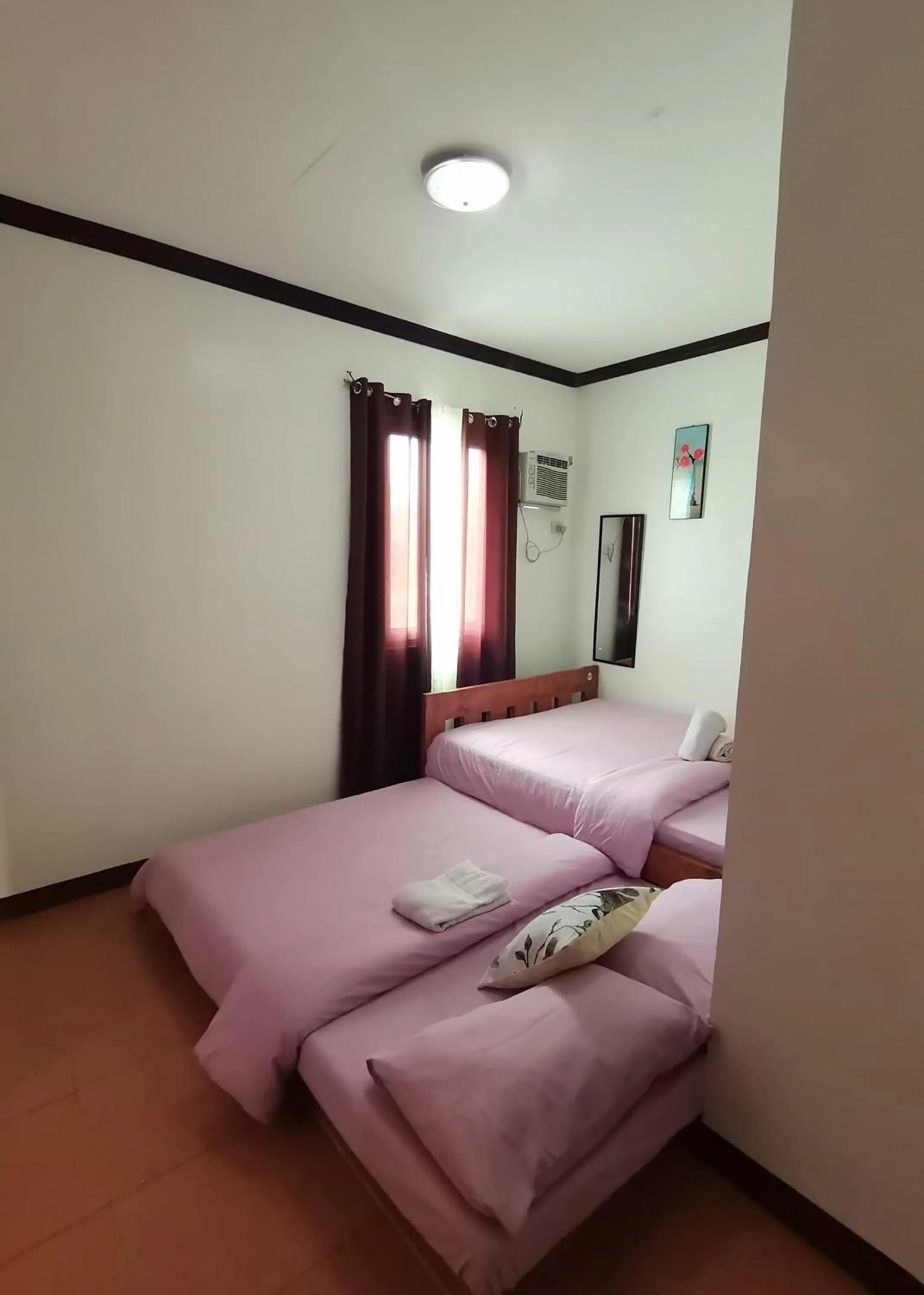 Bed in Rachel's Bed and Breakfast Near Tagaytay