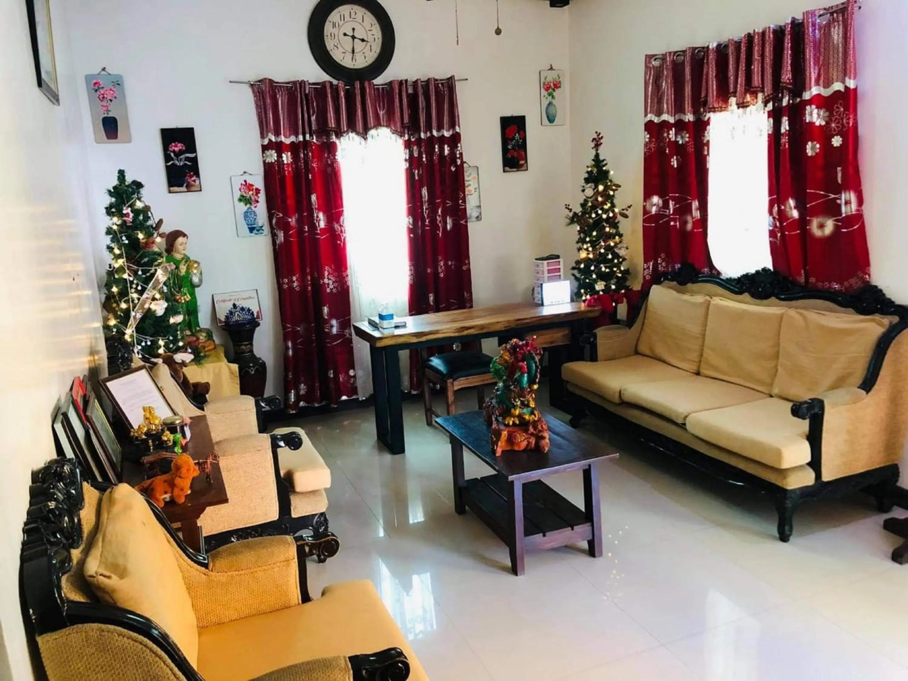 Breakfast in Rachel's Bed and Breakfast Near Tagaytay