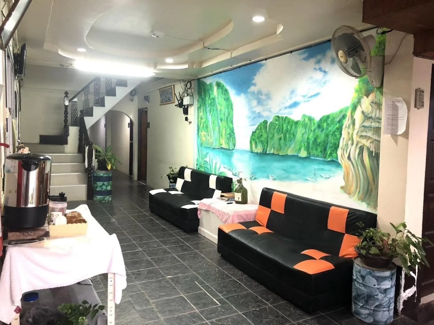 Living room in Golden Bee PhiPhi