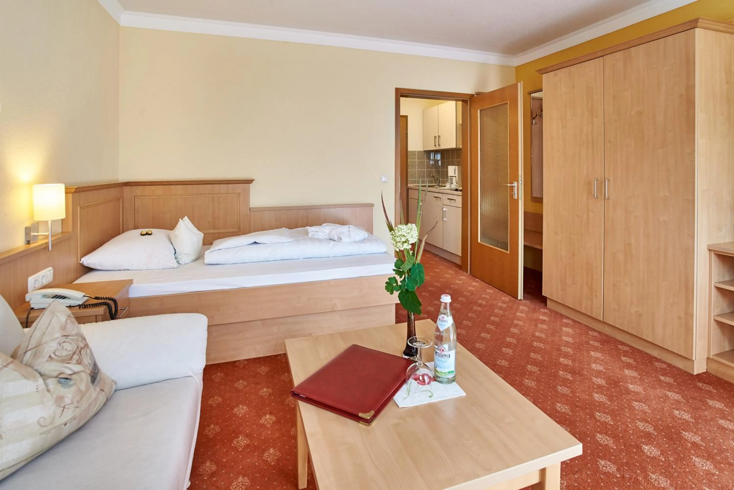 Photo of the whole room, Bed in Apparthotel Minerva Diana Octavia