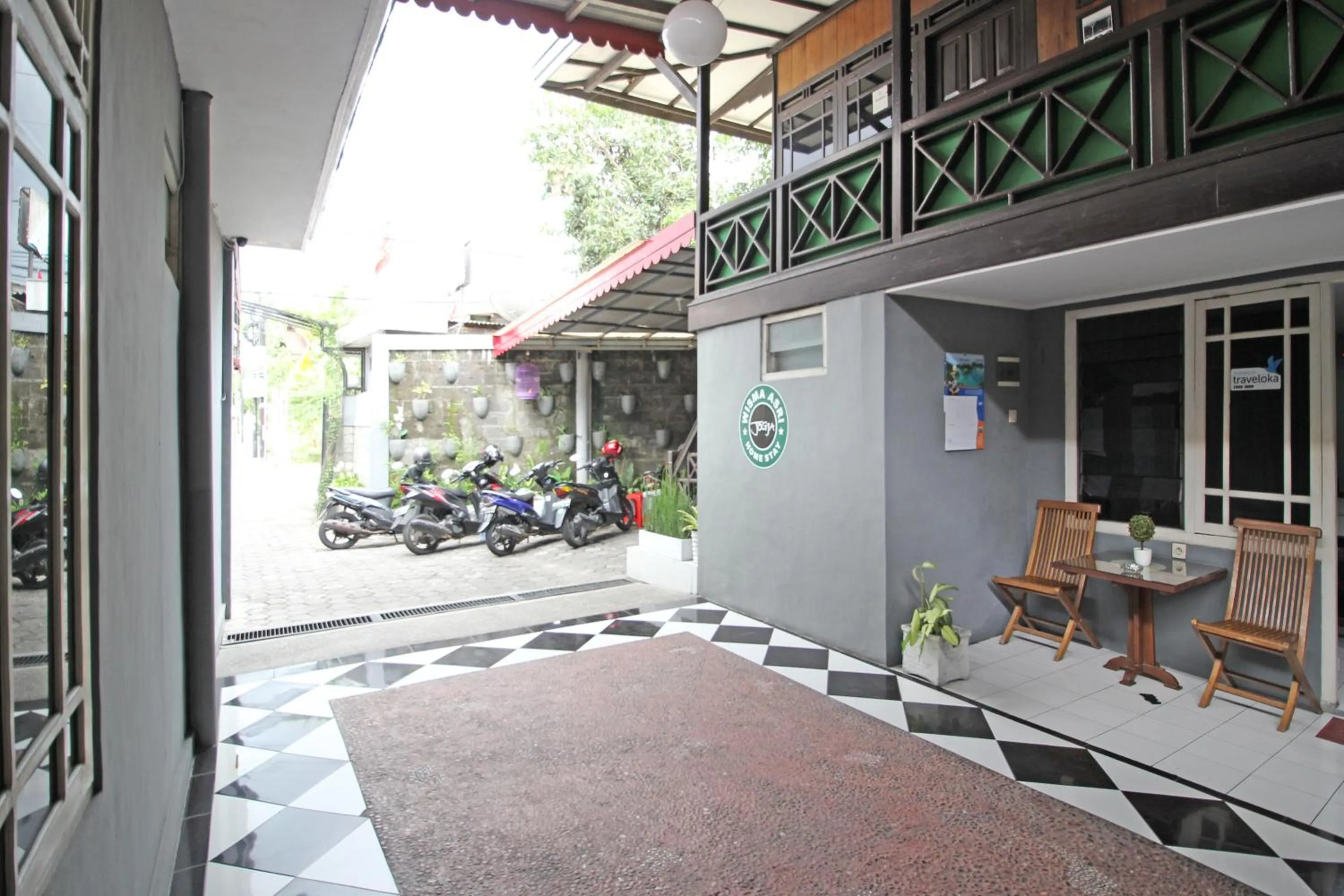 Property building in RedDoorz near Terminal Condong Catur