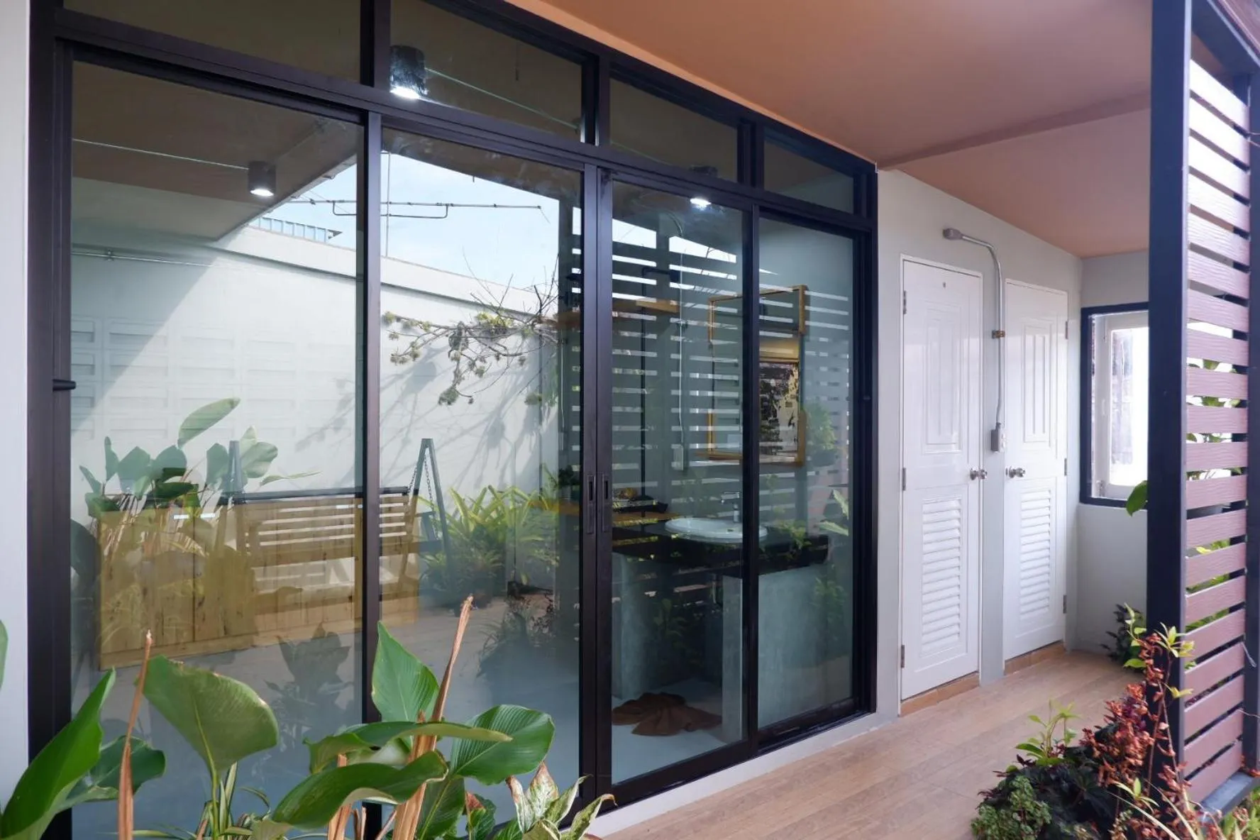 Shower in Otter House