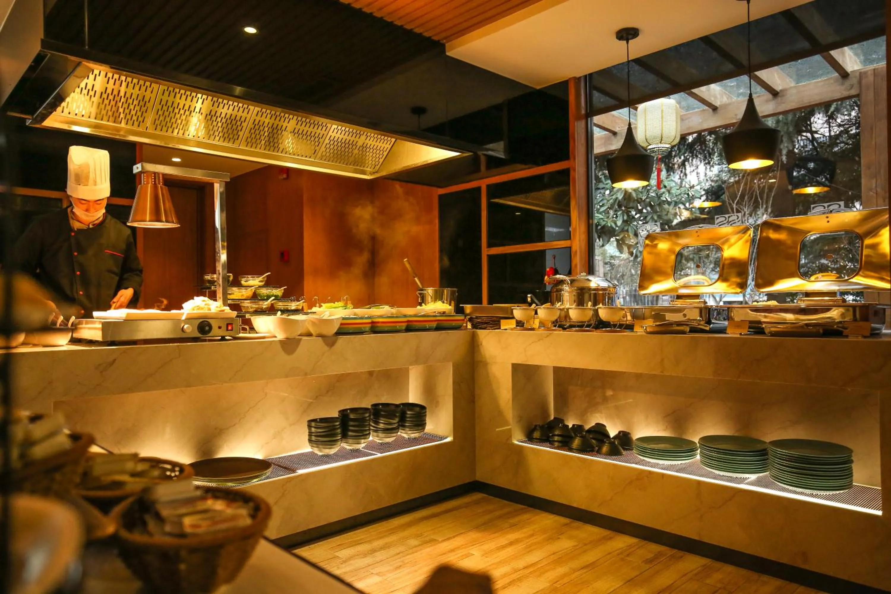 Restaurant/places to eat in SSAW Boutique Hotel Shanghai Yilin