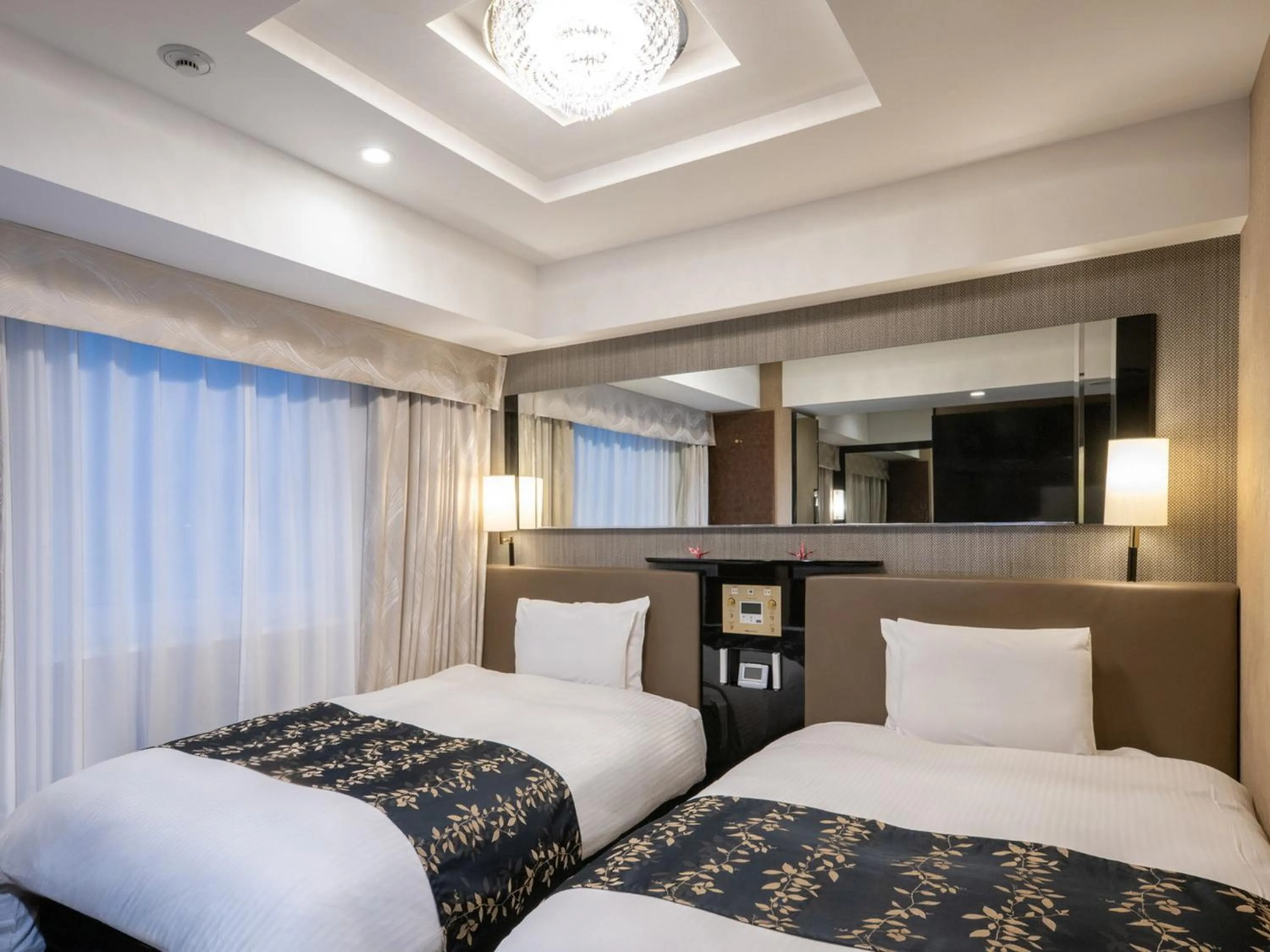 Photo of the whole room, Bed in APA Hotel Ueno Inaricho Ekikita