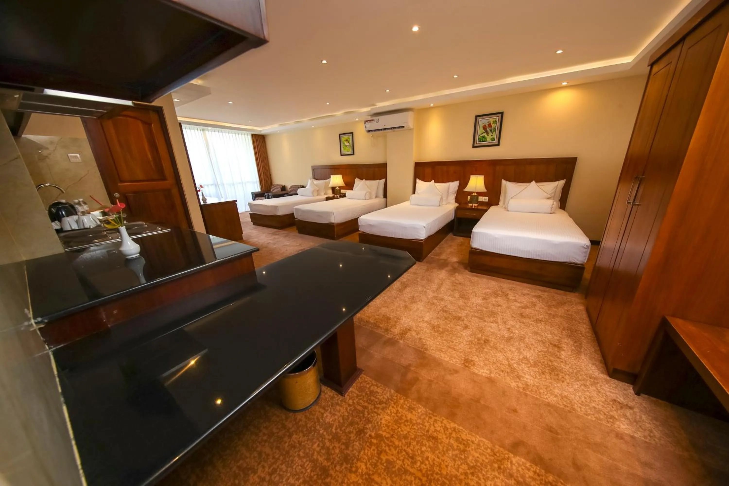 Photo of the whole room, Bed in Serene Kandy